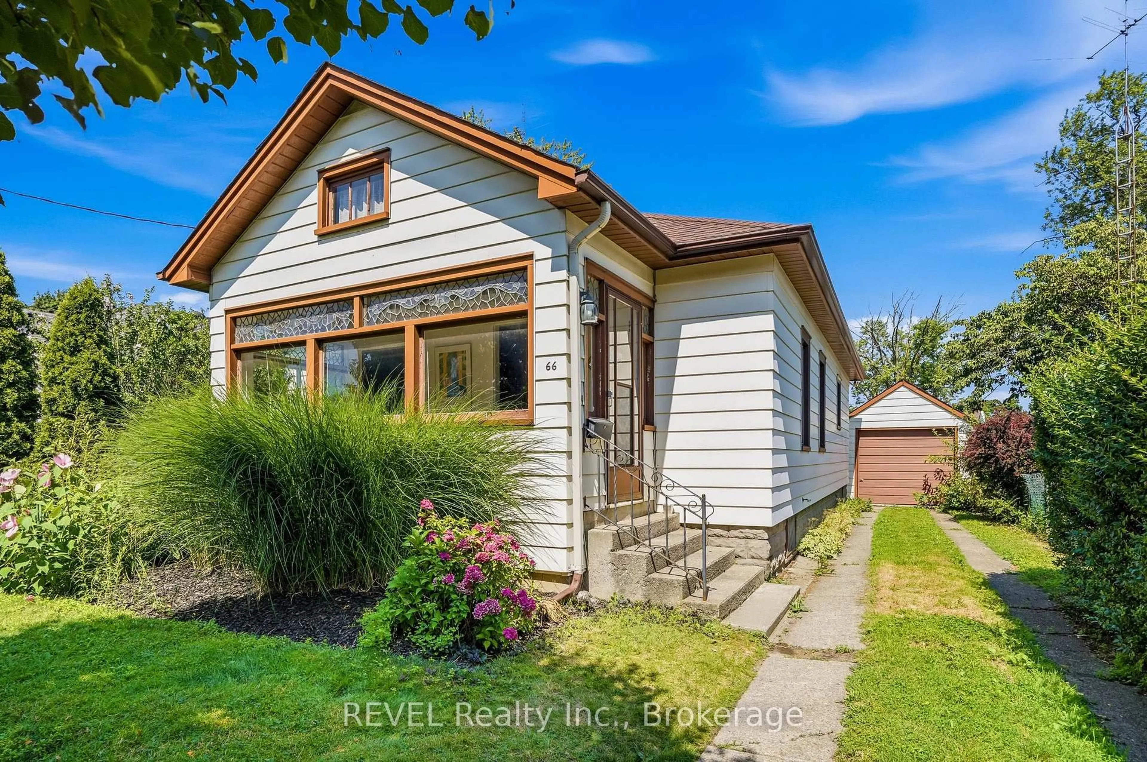 Unknown for 66 Permilla St, St. Catharines Ontario L2S 2G3