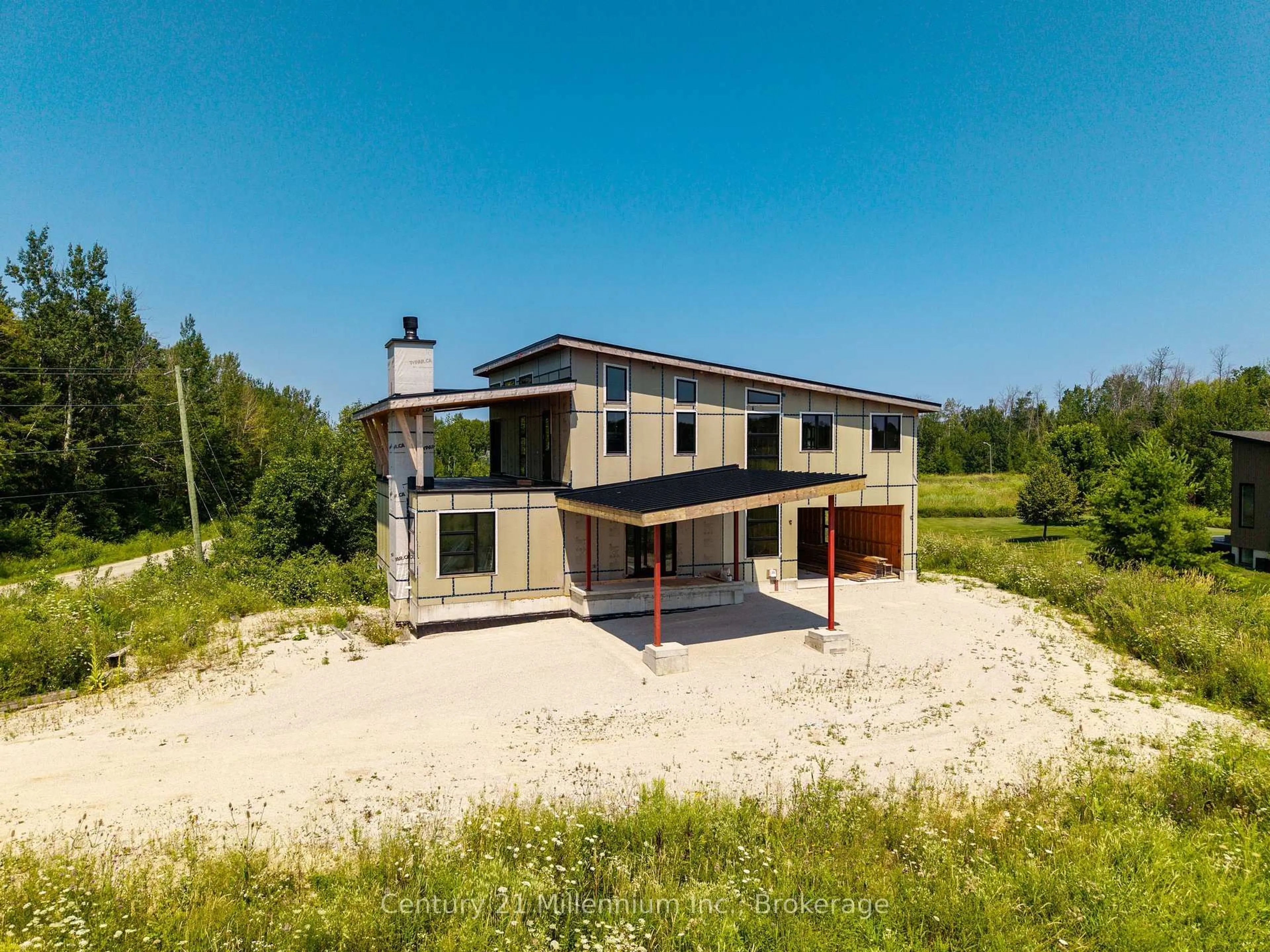 A pic from outside/outdoor area/front of a property/back of a property/a pic from drone, building for 101 Ugovsek Cres, Meaford Ontario N0H 1B0