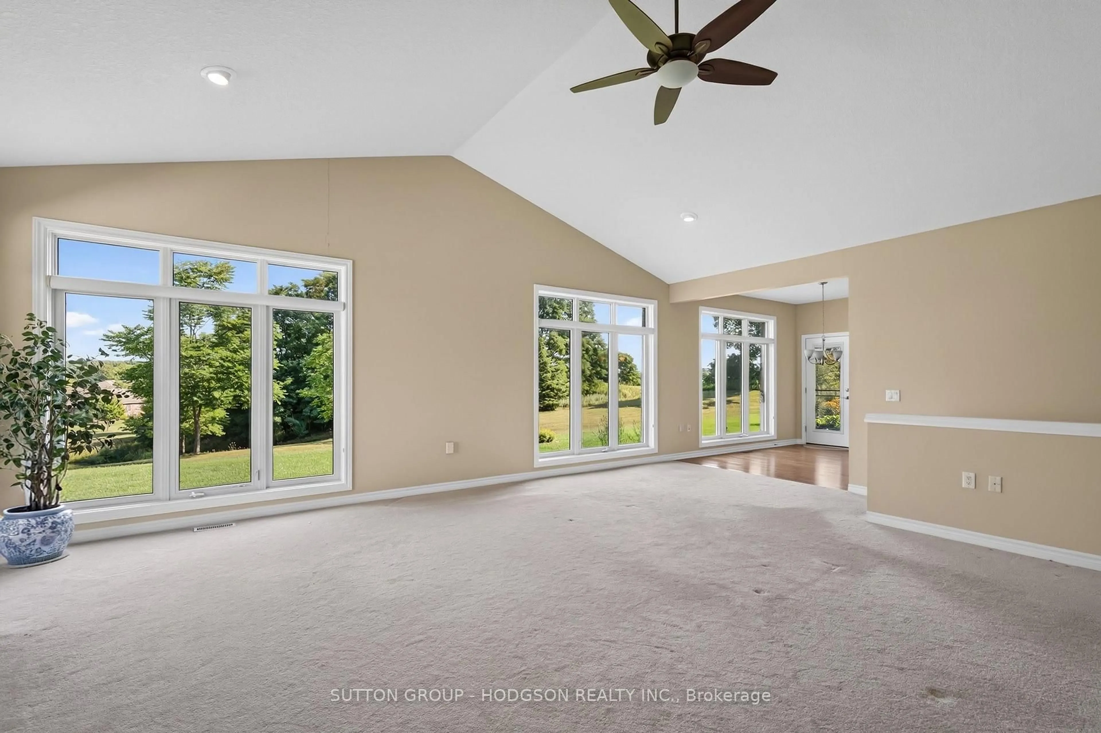 A pic of a room for 2304 Jack Nash Dr, London South Ontario N6K 5R3