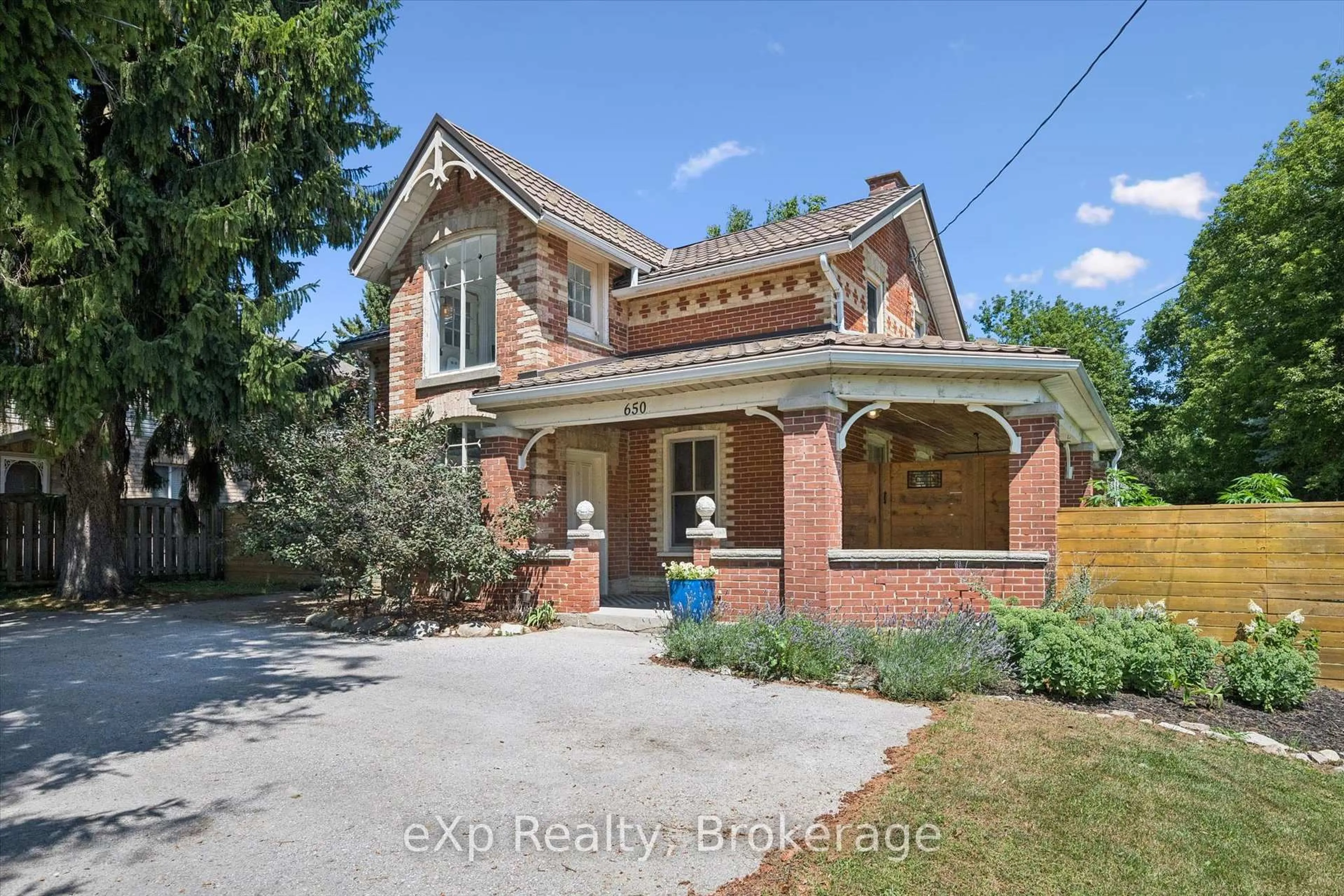 Home with brick exterior material, street for 650 St David St, North Rd, Centre Wellington Ontario N1M 2K7