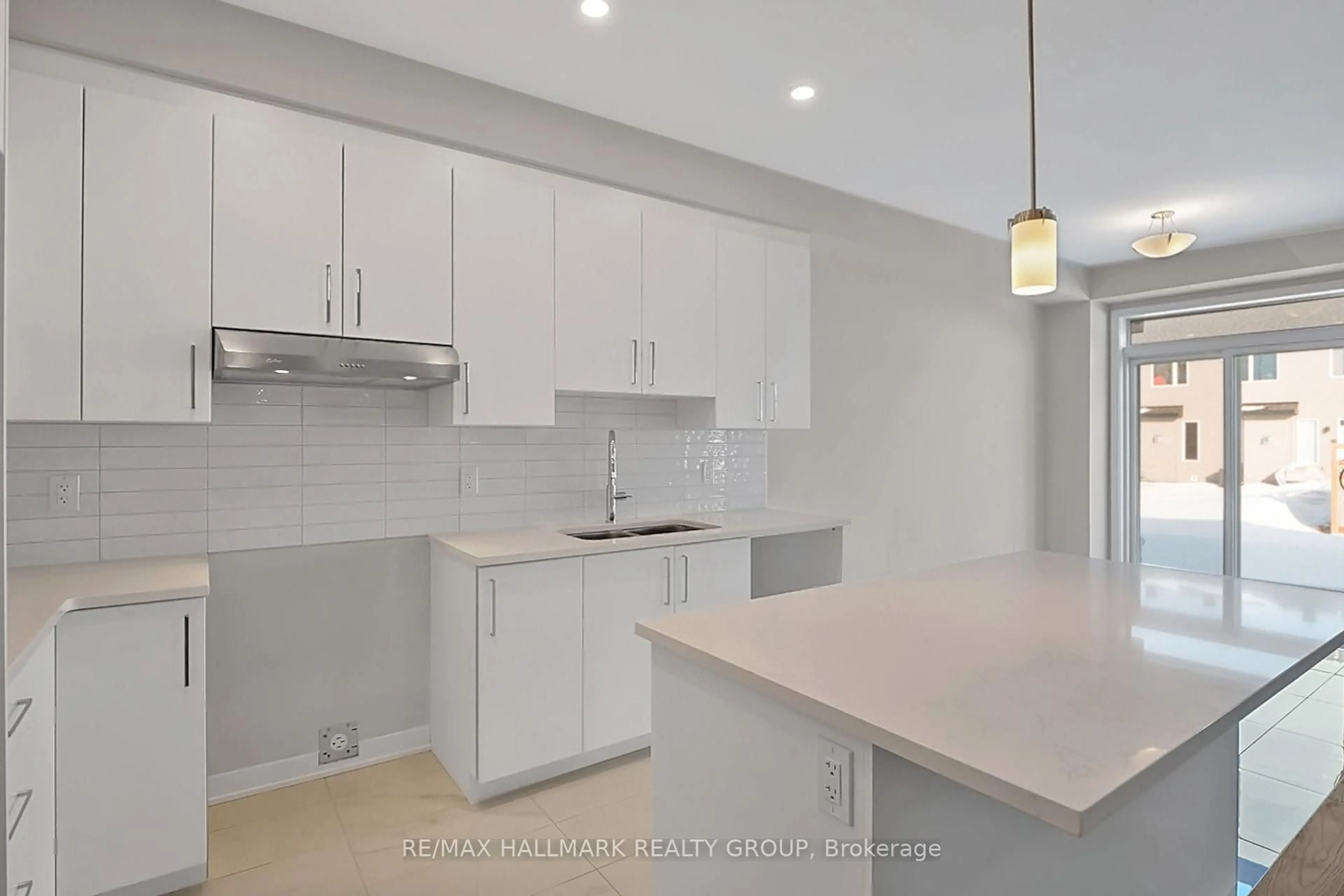Open concept kitchen, ceramic/tile floor for 1922 Hawker Private, Carp Ontario K0A 1L0