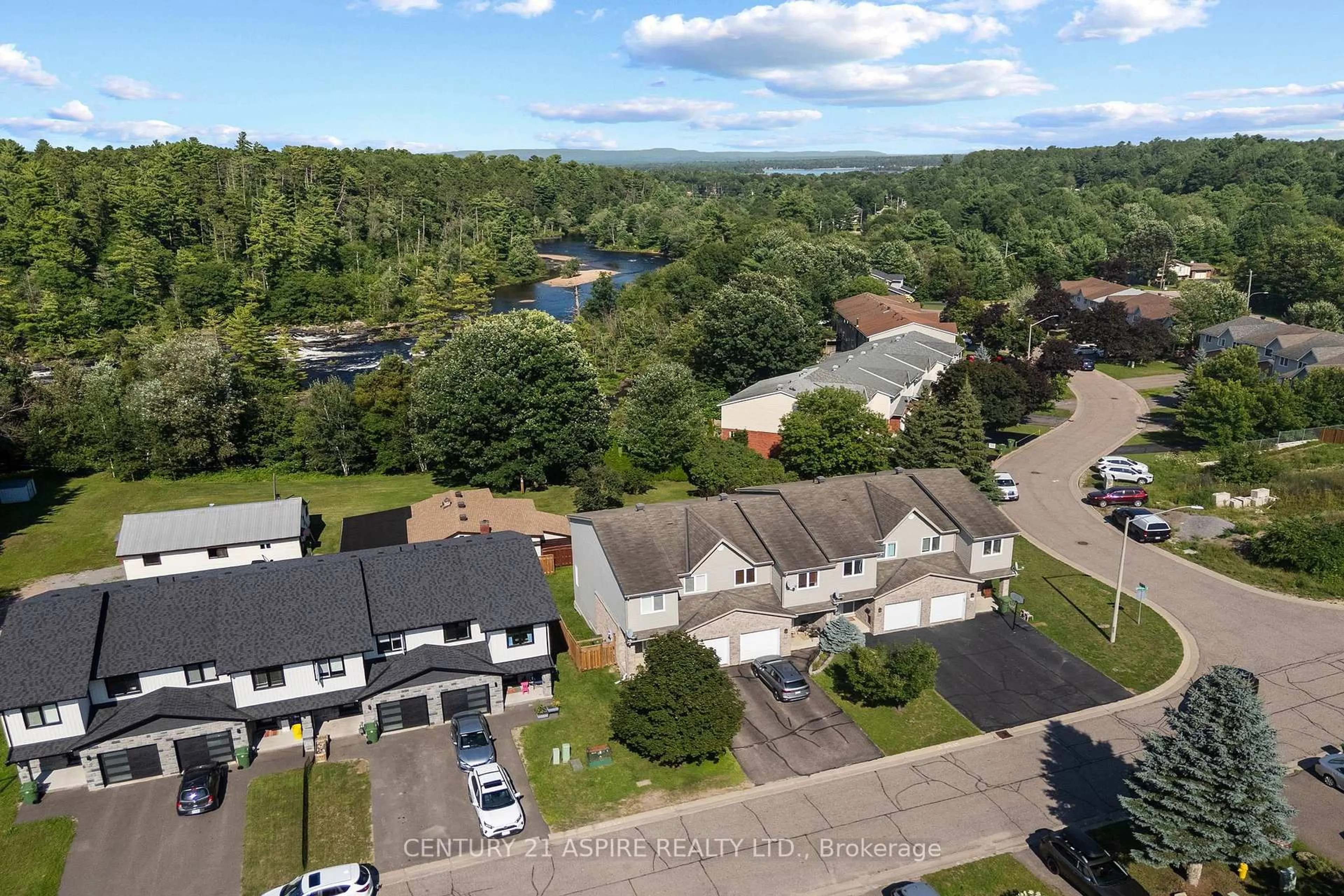 A pic from outside/outdoor area/front of a property/back of a property/a pic from drone, water/lake/river/ocean view for 37 Northbrook Rd, Petawawa Ontario K8H 3N5