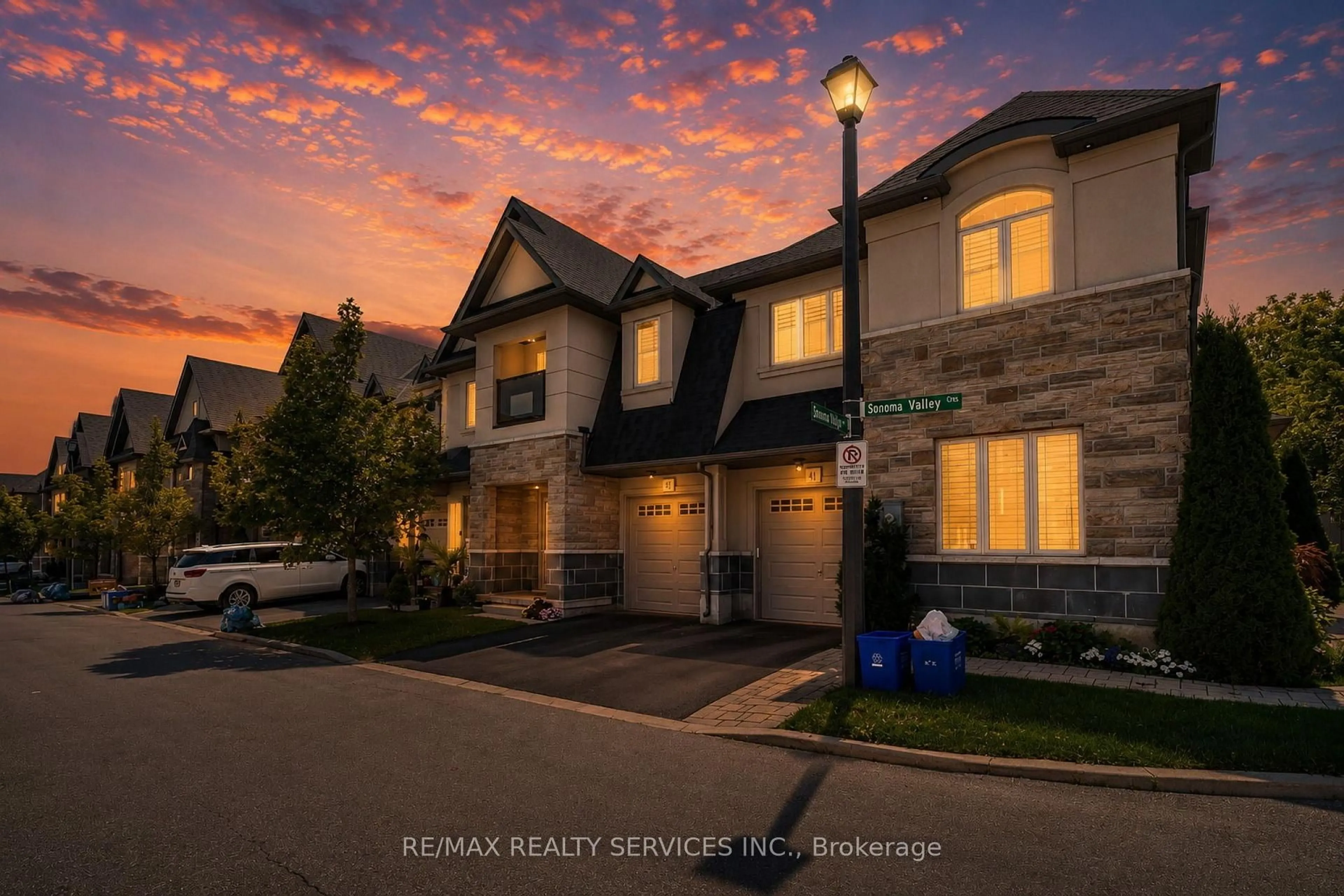 Unknown for 43 Sonoma Valley Cres, Hamilton Ontario L9B 0J3