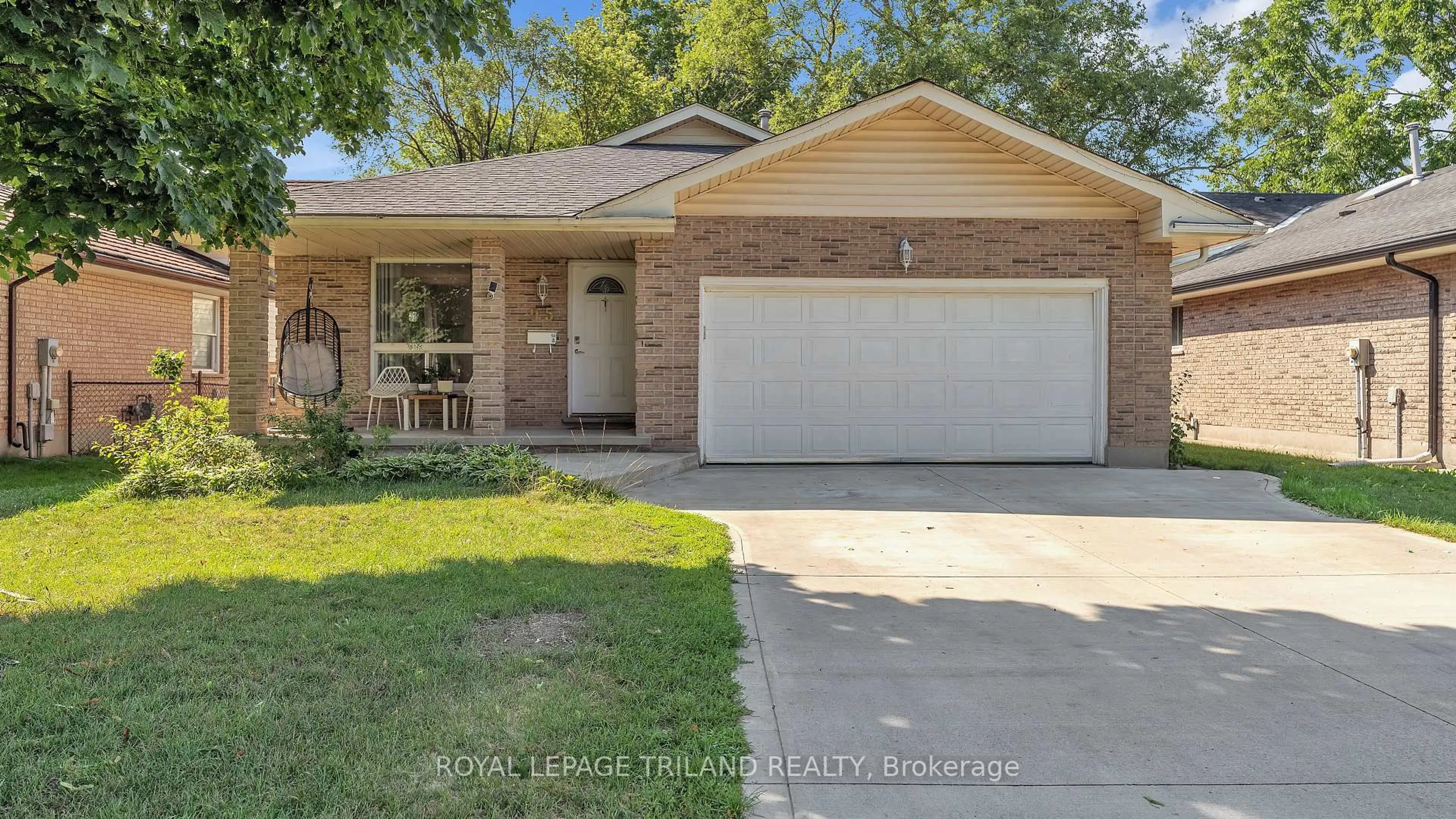 Home with brick exterior material, street for 95 Huron Green, London East Ontario N5V 3S8