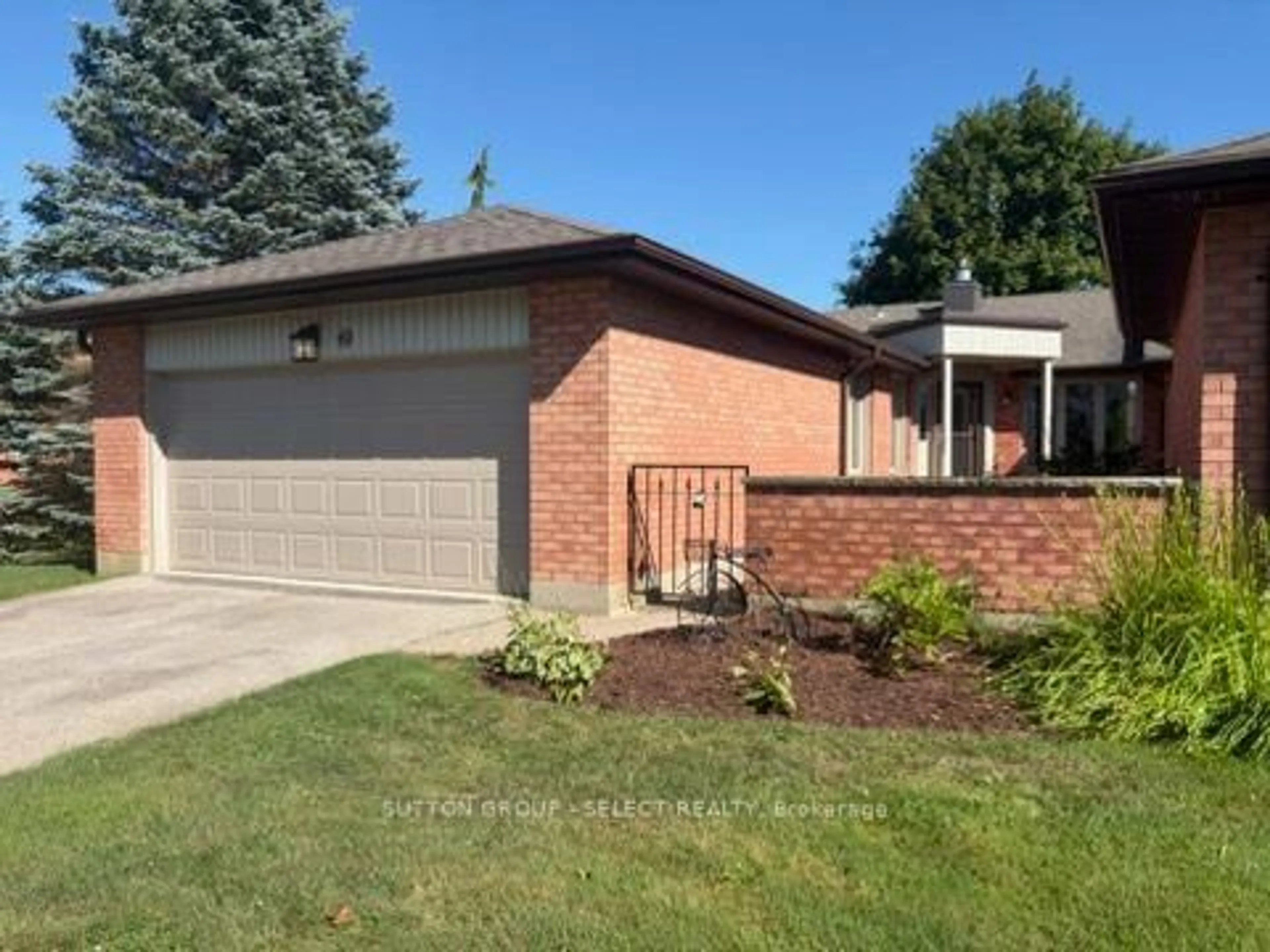 Home with brick exterior material, street for 55 FIDDLERS GREEN Rd #49, London North Ontario N6H 4T8