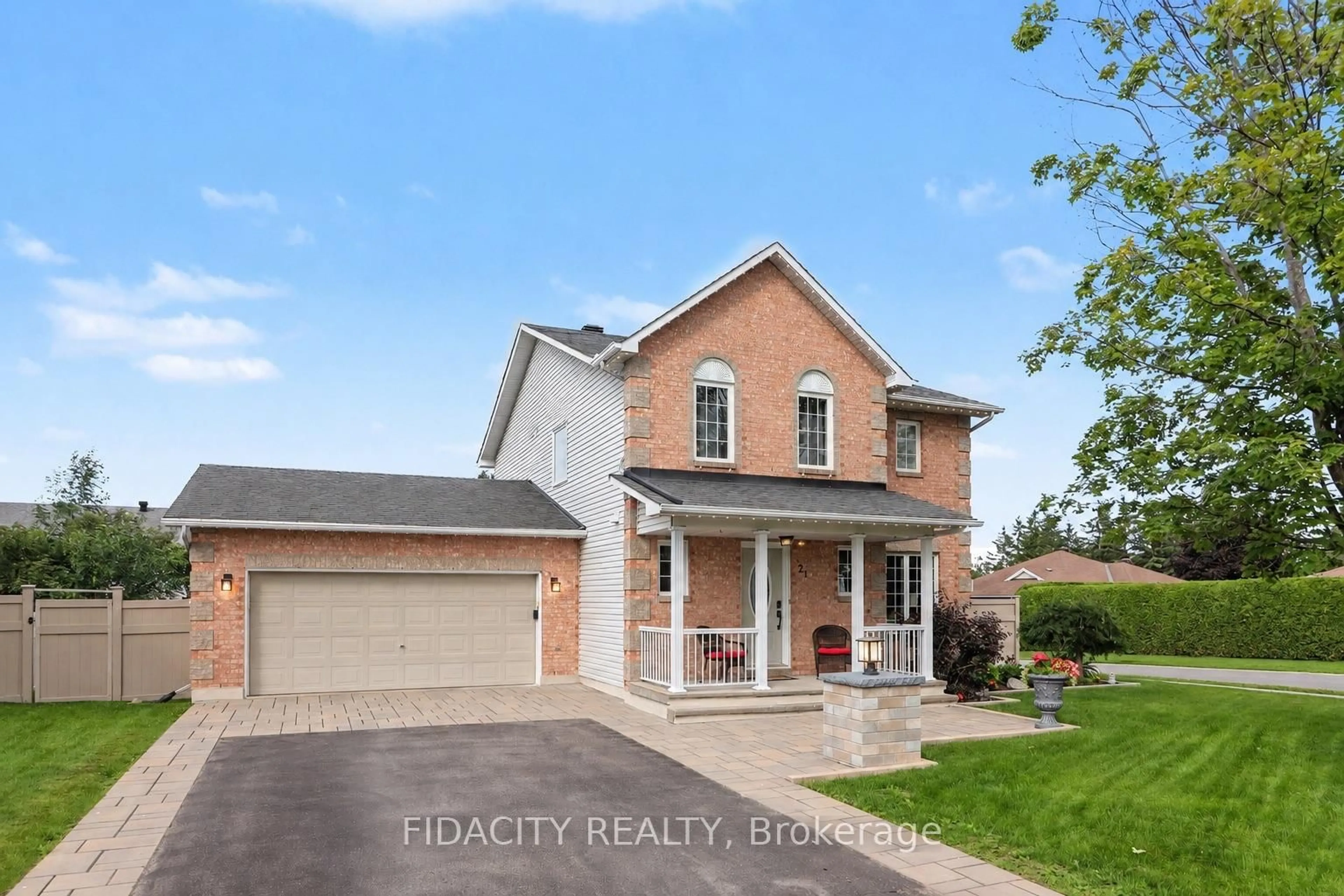 Home with brick exterior material, street for 21 West Ridge Dr, Stittsville Ontario K2S 1S4