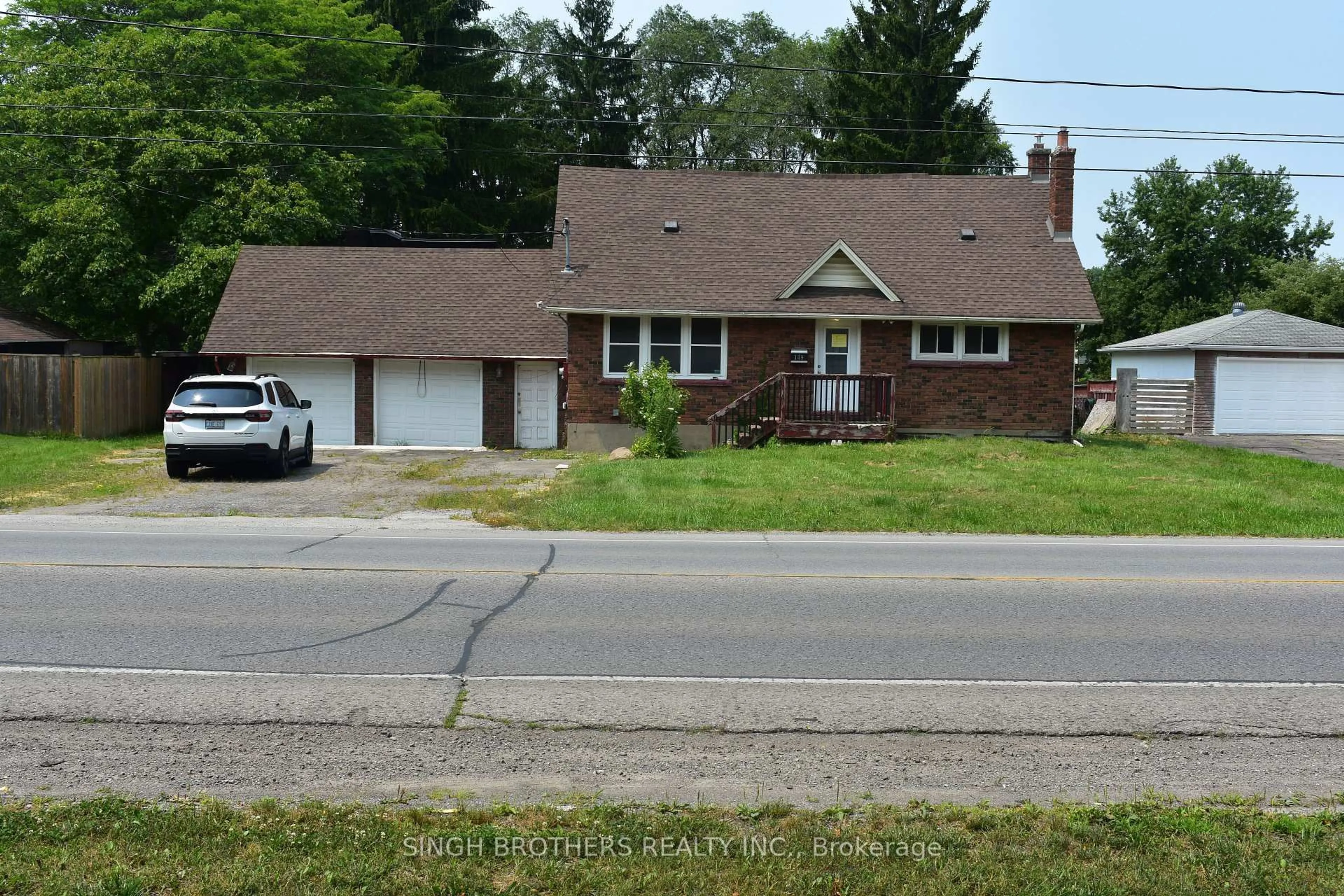 Unknown for 149 Rice Rd, Welland Ontario L3C 2V7