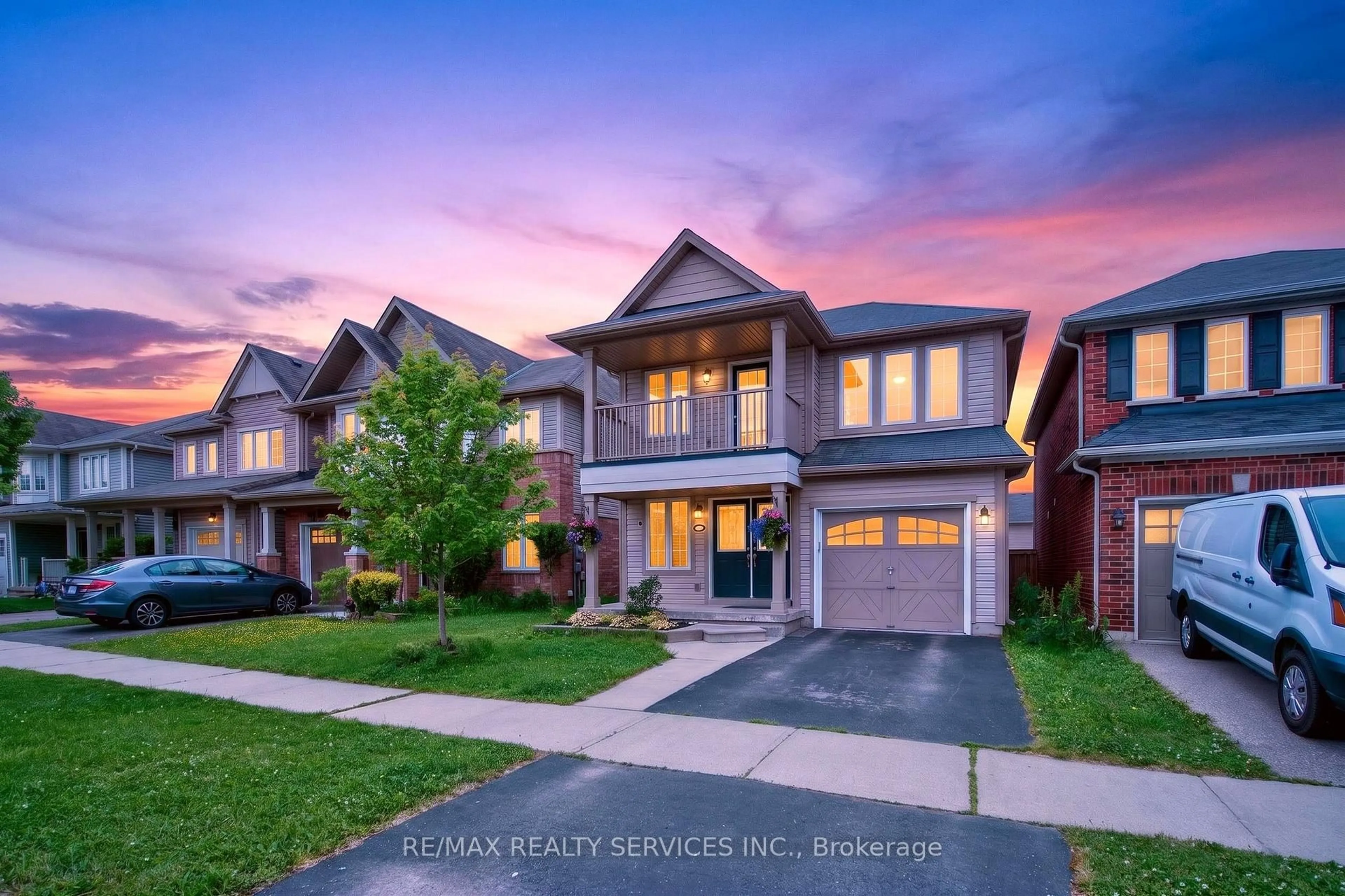 Home with brick exterior material, street for 44 English Lane, Brantford Ontario N3T 0H1
