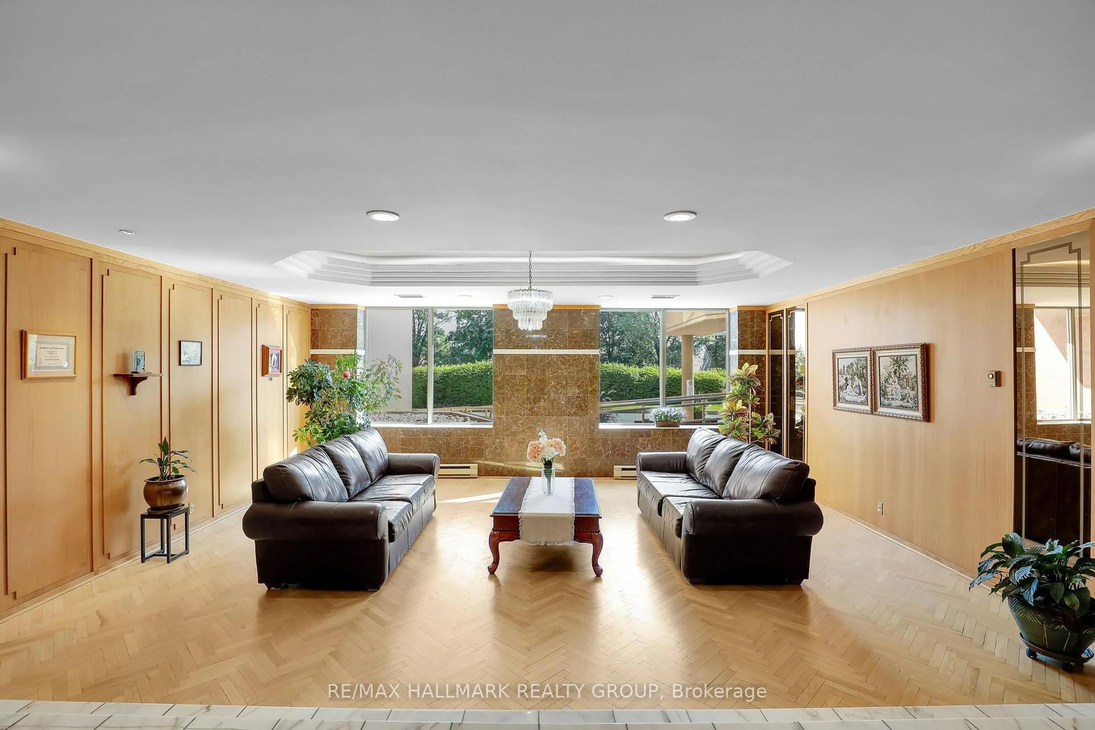 Lobby for 960 Teron Rd #906, Ottawa Ontario K2K 2B6
