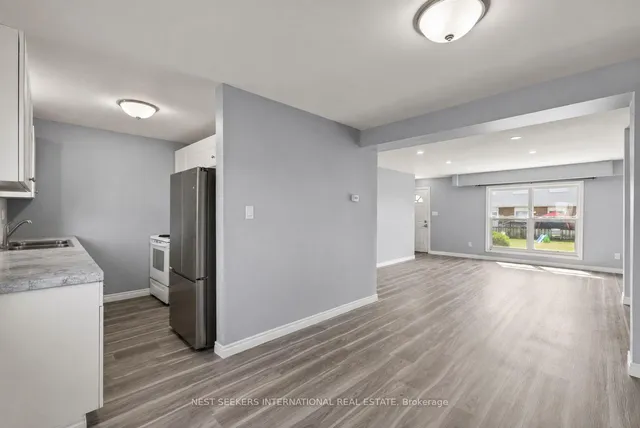 67 Hagey Ave #2, Fort Erie 5