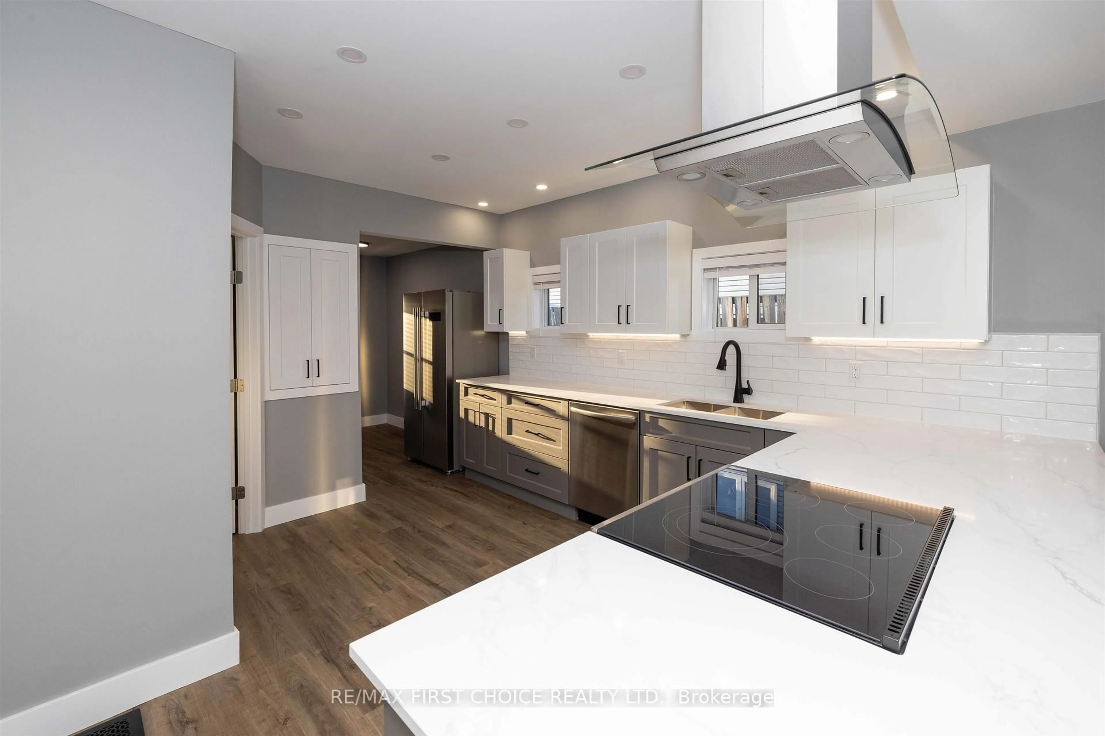 Open concept kitchen, unknown for 120 Rockwood Ave, Thunder Bay Ontario P7B 4K2