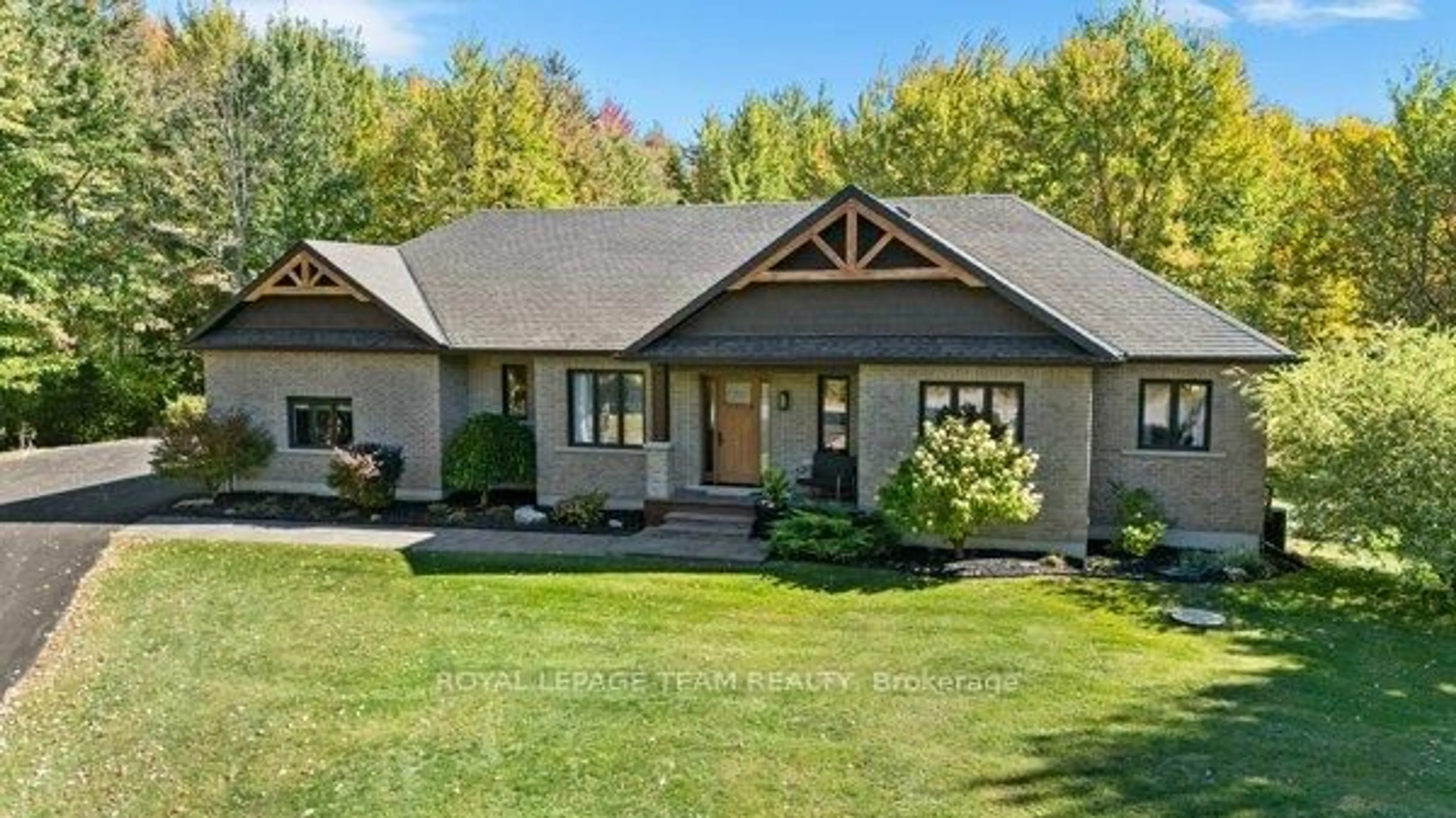 Unknown for 524 Osmond Daley Dr, Carp Ontario K0A 1L0