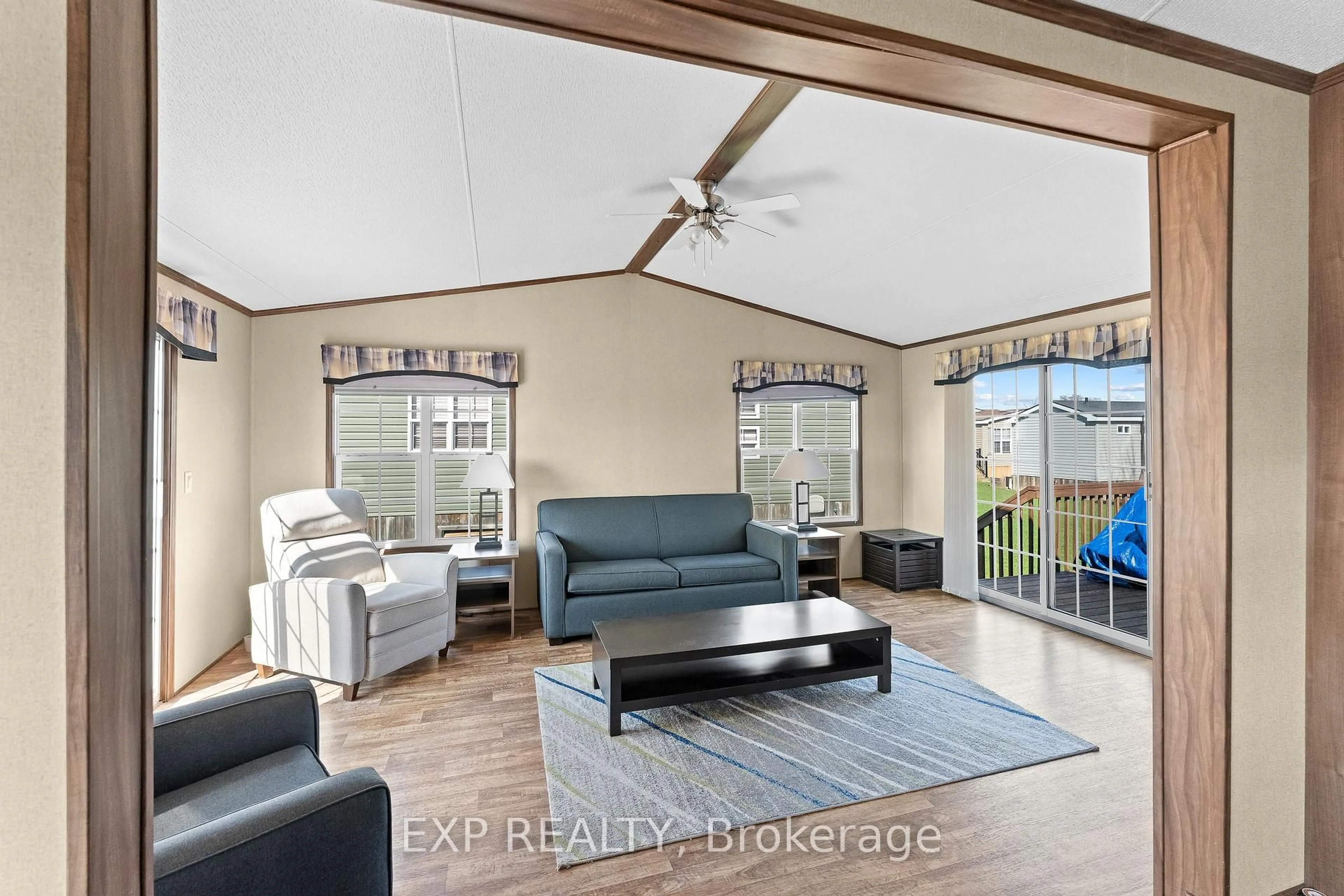 Living room with furniture, unknown for 1501 Line 8 Rd #110, Niagara-on-the-Lake Ontario L0S 1J0