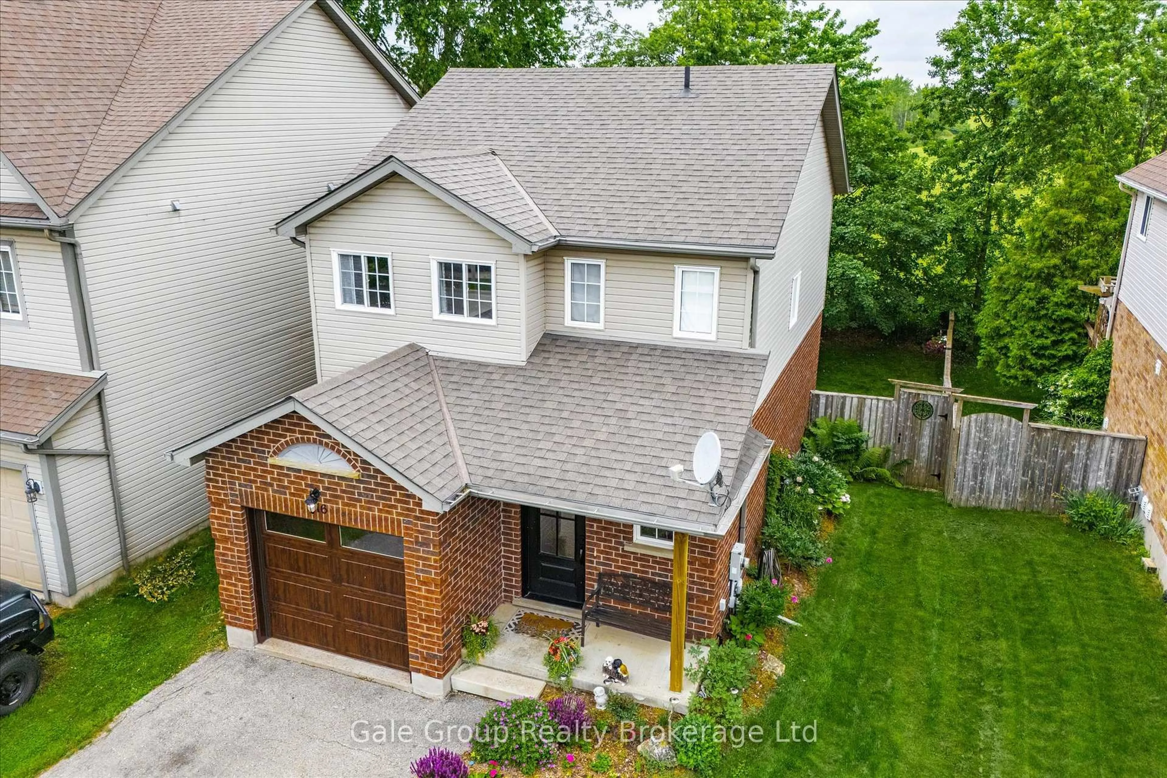 A pic from outside/outdoor area/front of a property/back of a property/a pic from drone, street for 116 Gibbons Dr, Centre Wellington Ontario N1M 3W2