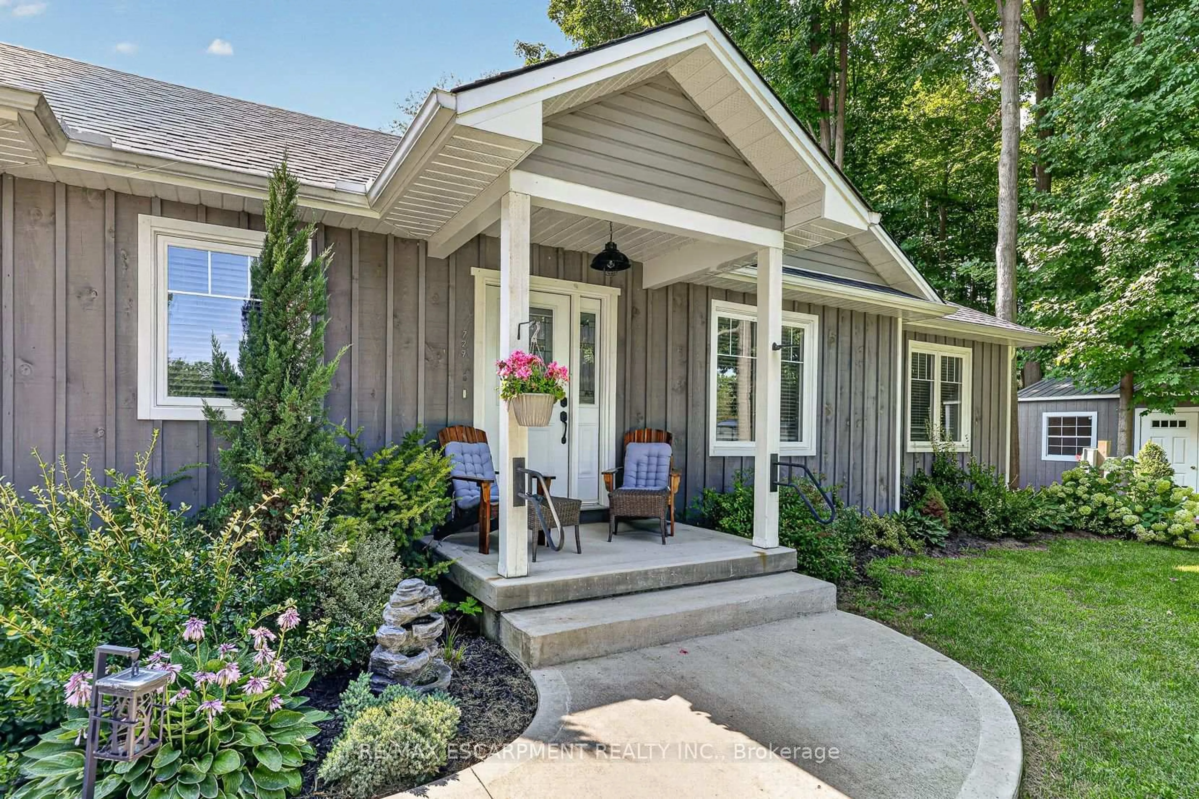 Indoor entryway for 729 6th Concession Rd Enr, Norfolk Ontario N0E 1C0