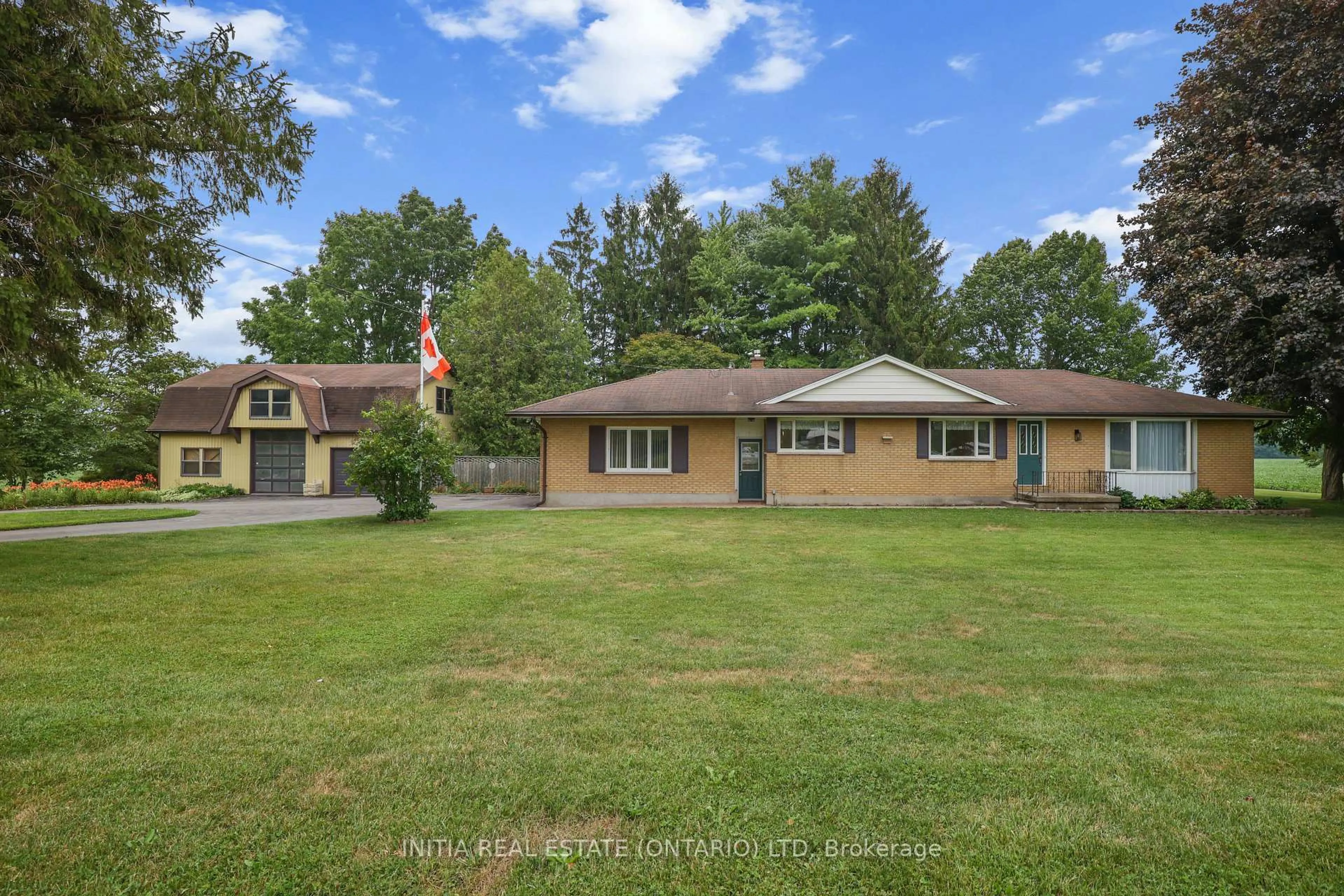 A pic from outside/outdoor area/front of a property/back of a property/a pic from drone, unknown for 10395 Longwoods Rd, Middlesex Centre Ontario N0L 1E0
