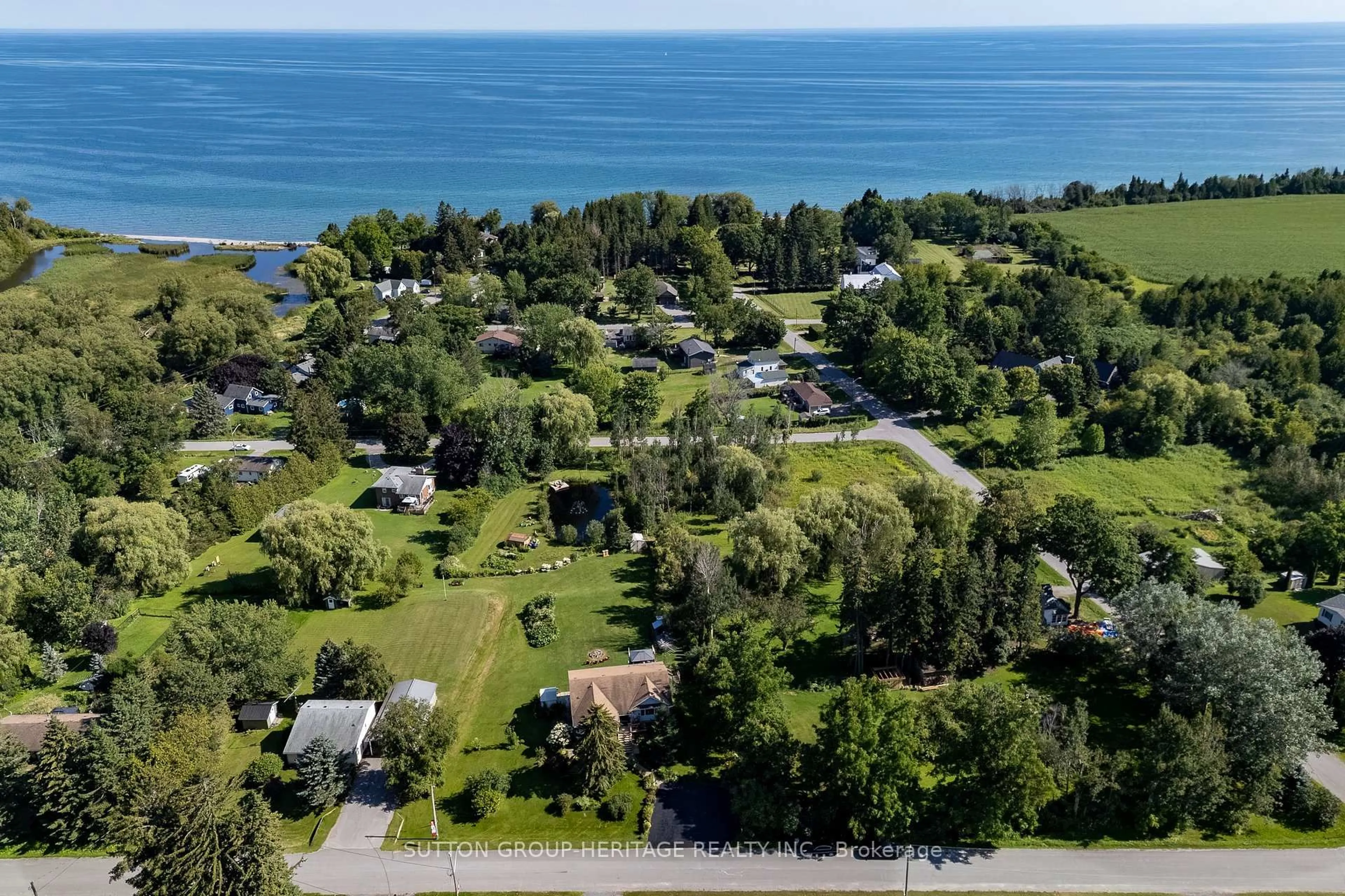 A pic from outside/outdoor area/front of a property/back of a property/a pic from drone, water/lake/river/ocean view for 119 Spring St, Alnwick/Haldimand Ontario K0K 1S0