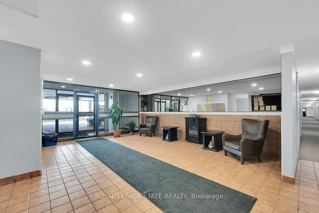 15 Albright Rd #811, Hamilton 4