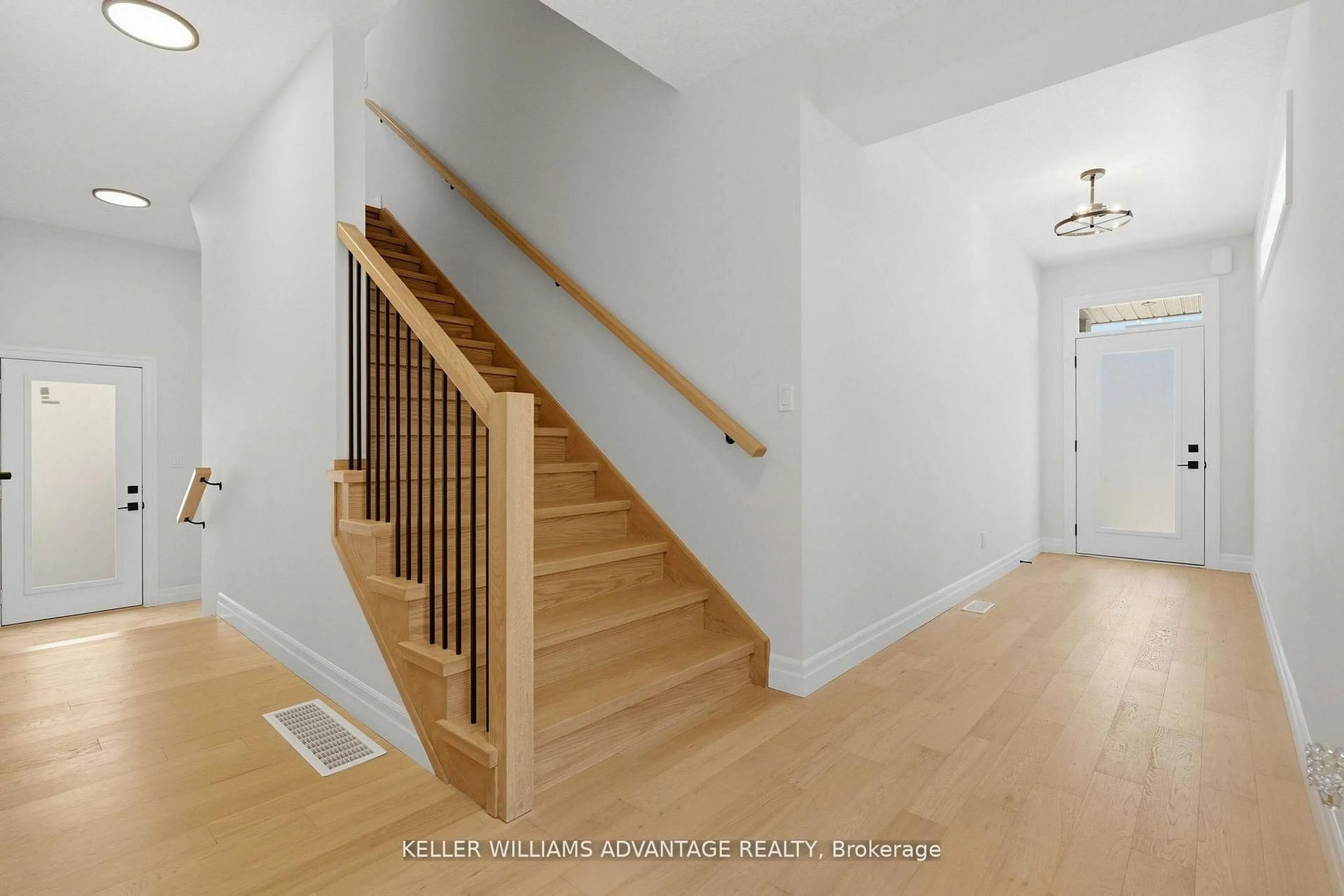 Unknown for 450 Westhaven St, Waterloo Ontario N2T 2R2