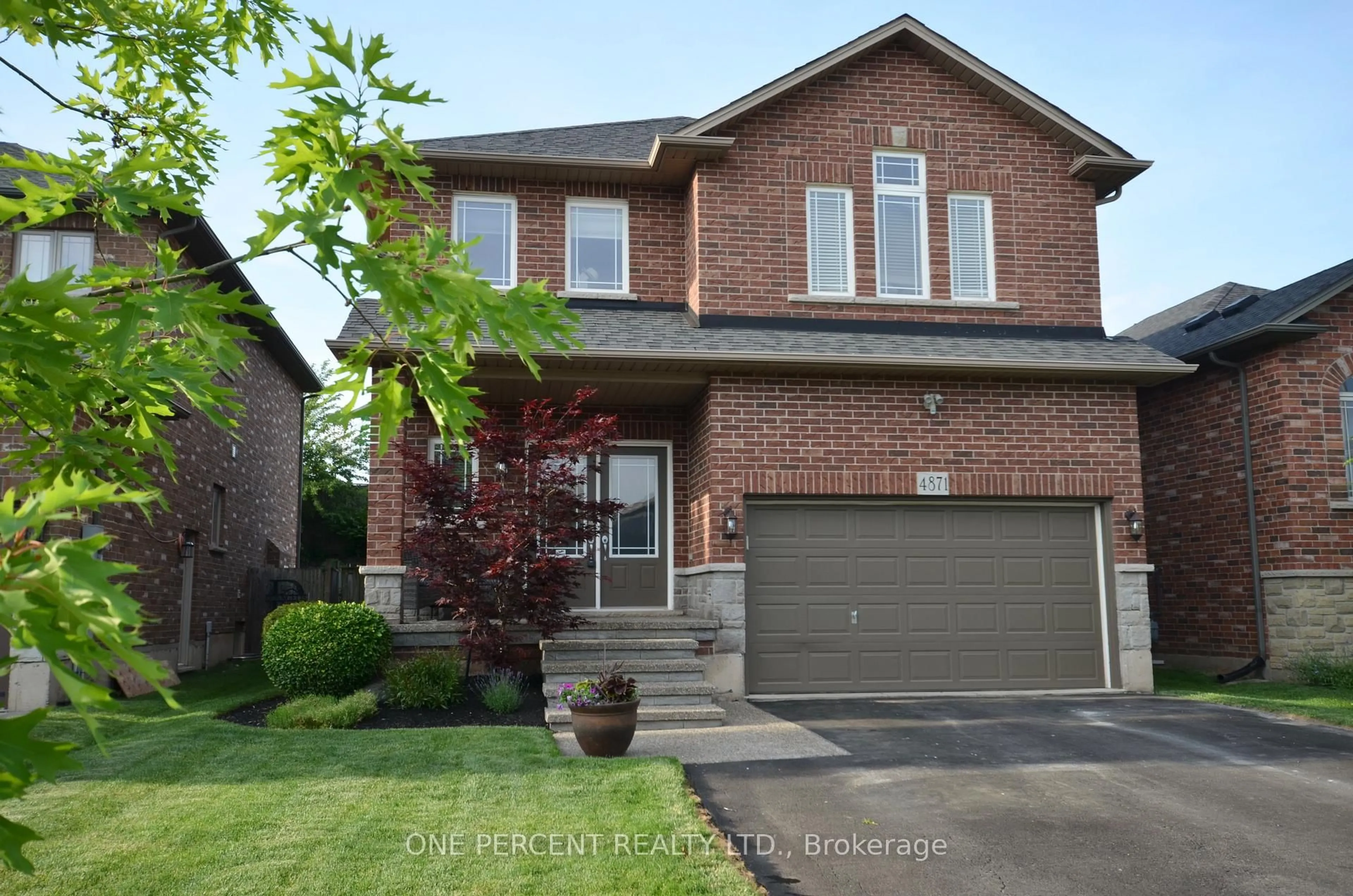 Home with brick exterior material, street for 4871 Northgate Cres, Lincoln Ontario L0R 1B9