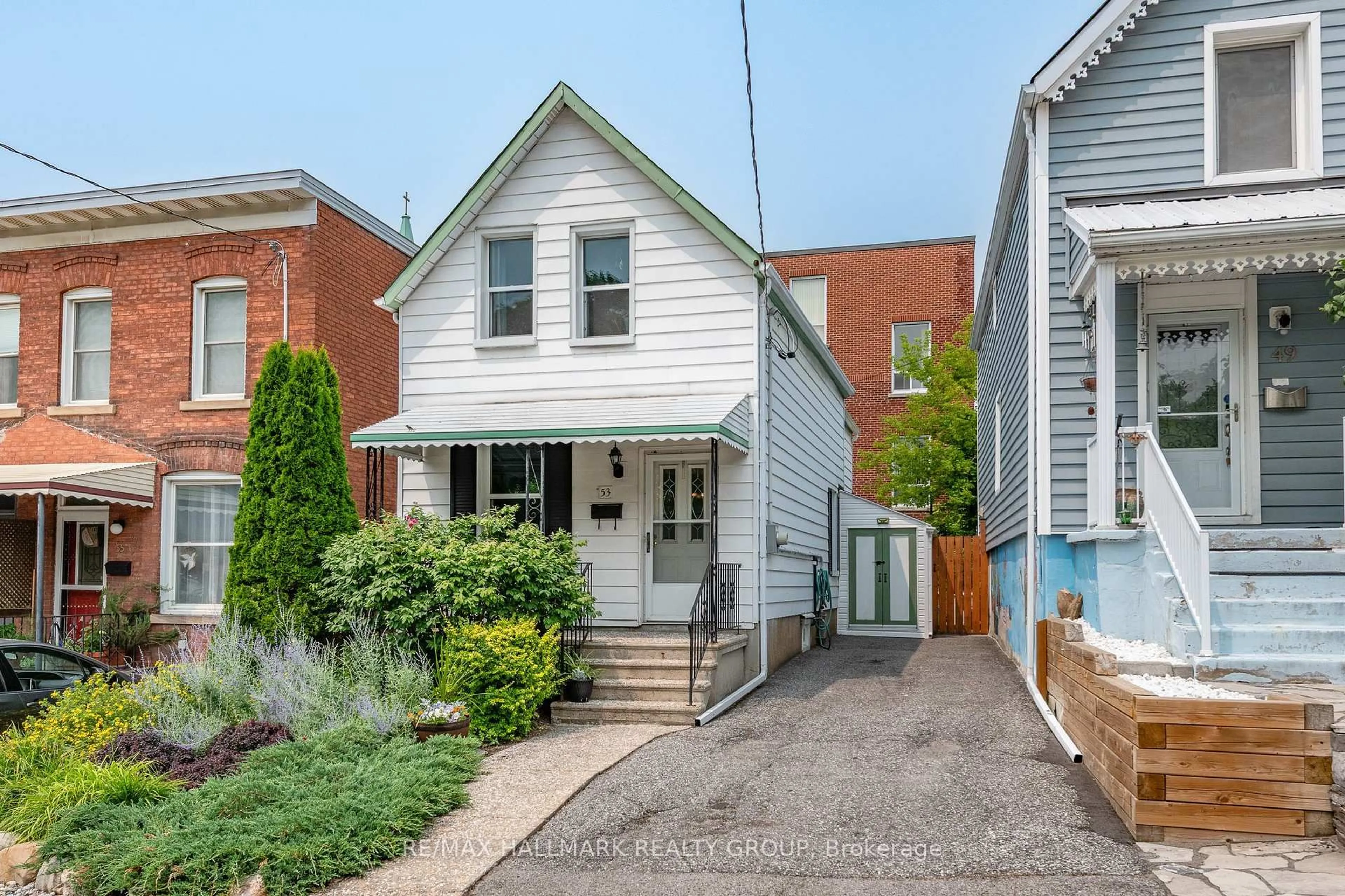 Home with brick exterior material, street for 53 Louisa St, Ottawa Ontario K1R 6Y7