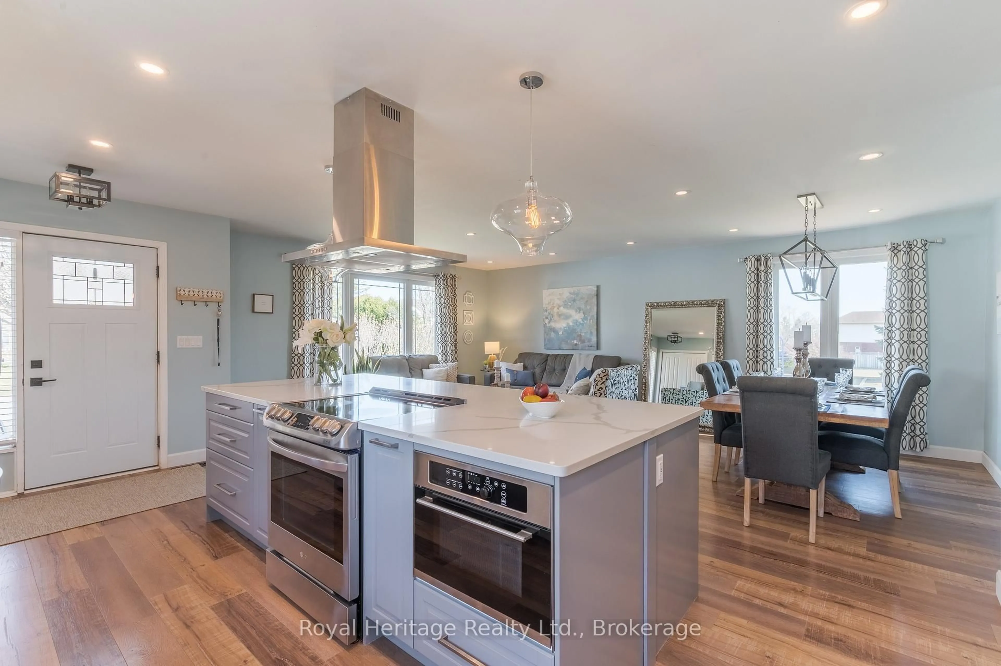 Open concept kitchen, unknown for 25 Hewson Dr, Port Hope Ontario L1A 4C8