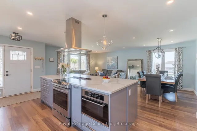 25 Hewson Dr, Port Hope 3