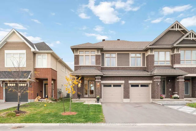 221 Finsbury Ave, Ottawa
