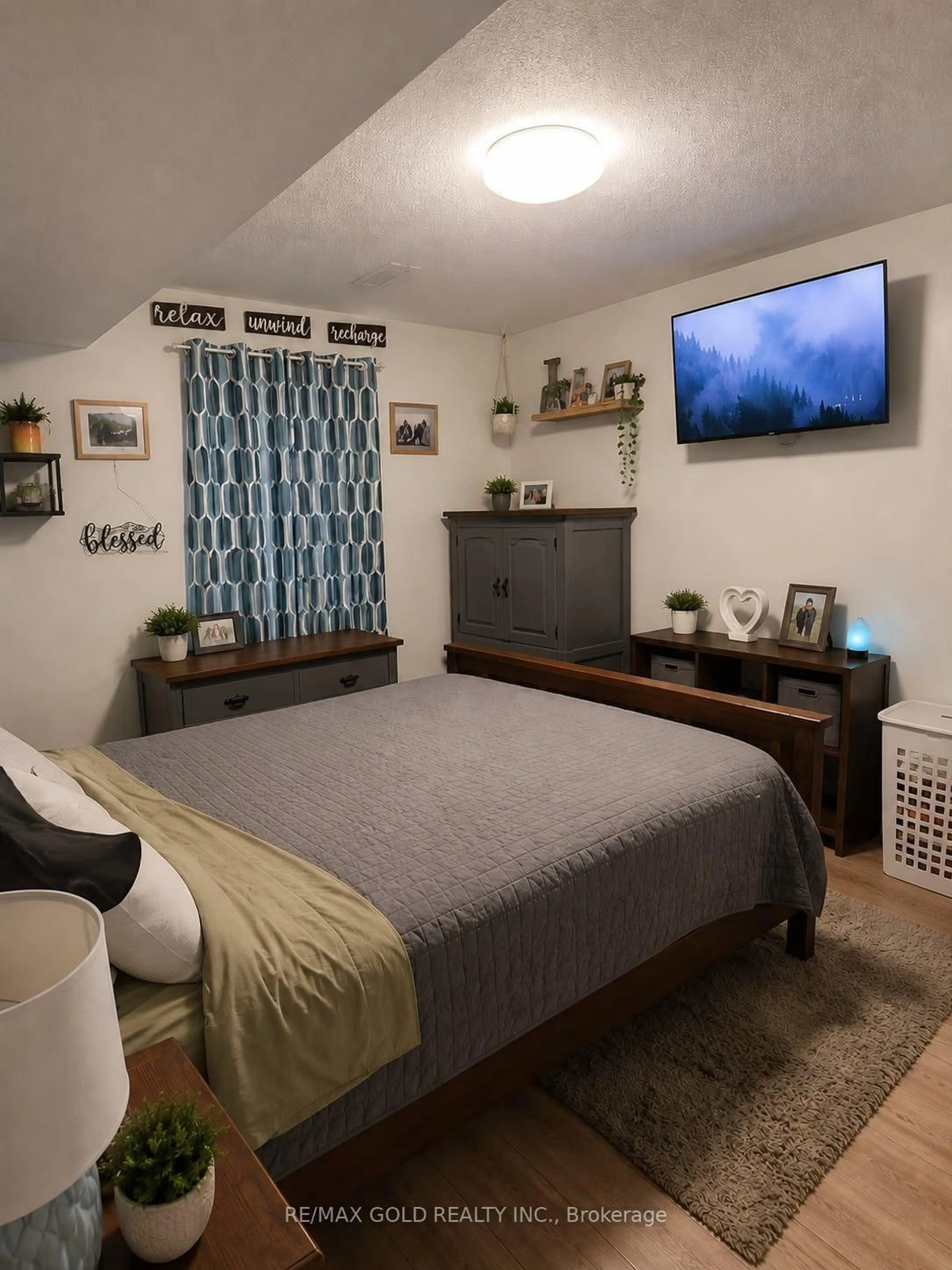 Bedroom with bed, unknown for 617 Trailview Dr, Peterborough Ontario K9J 8K3