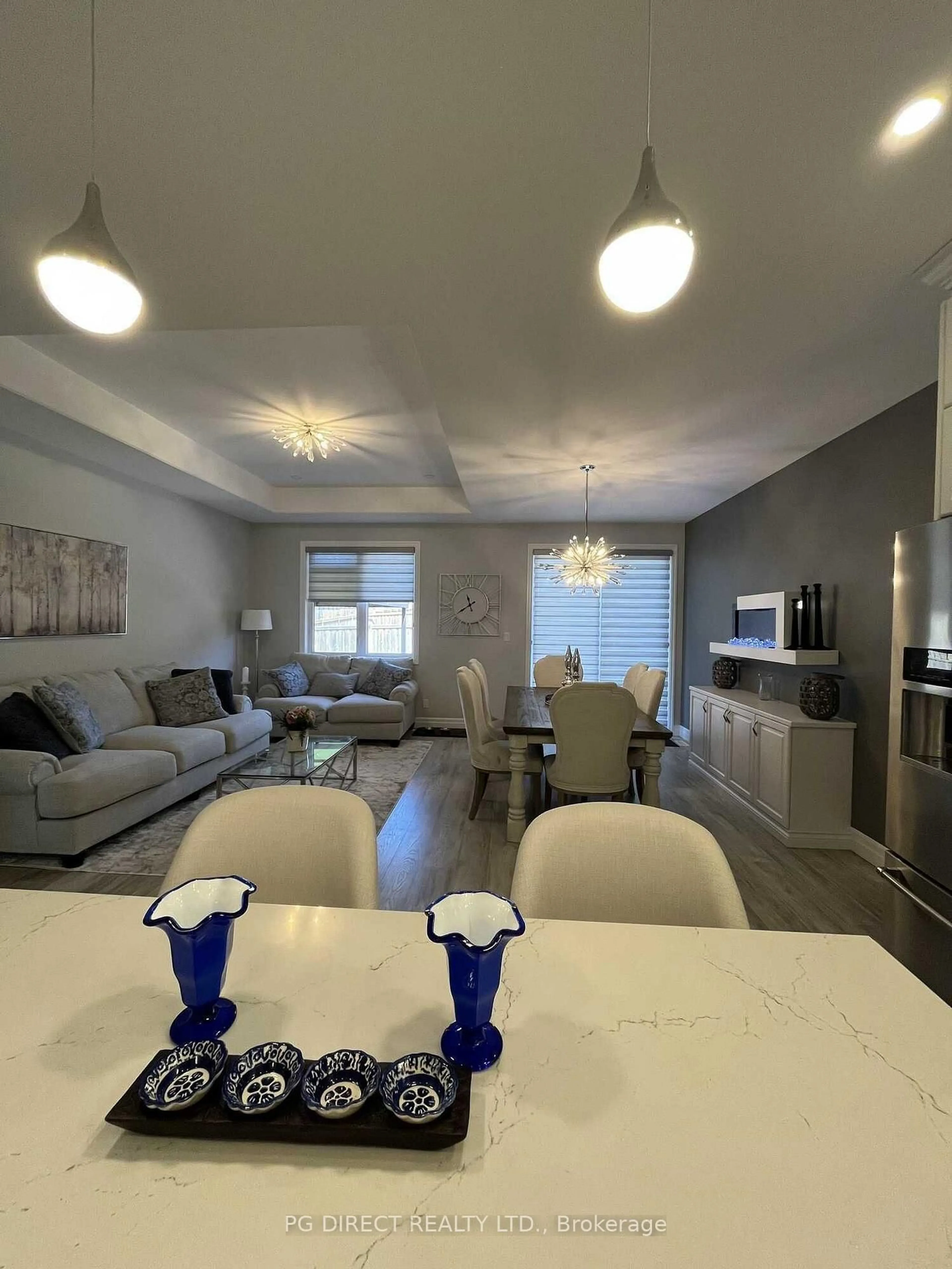 Living room with furniture, unknown for 26 Matheos Cres, Quinte West Ontario K8V 0L2