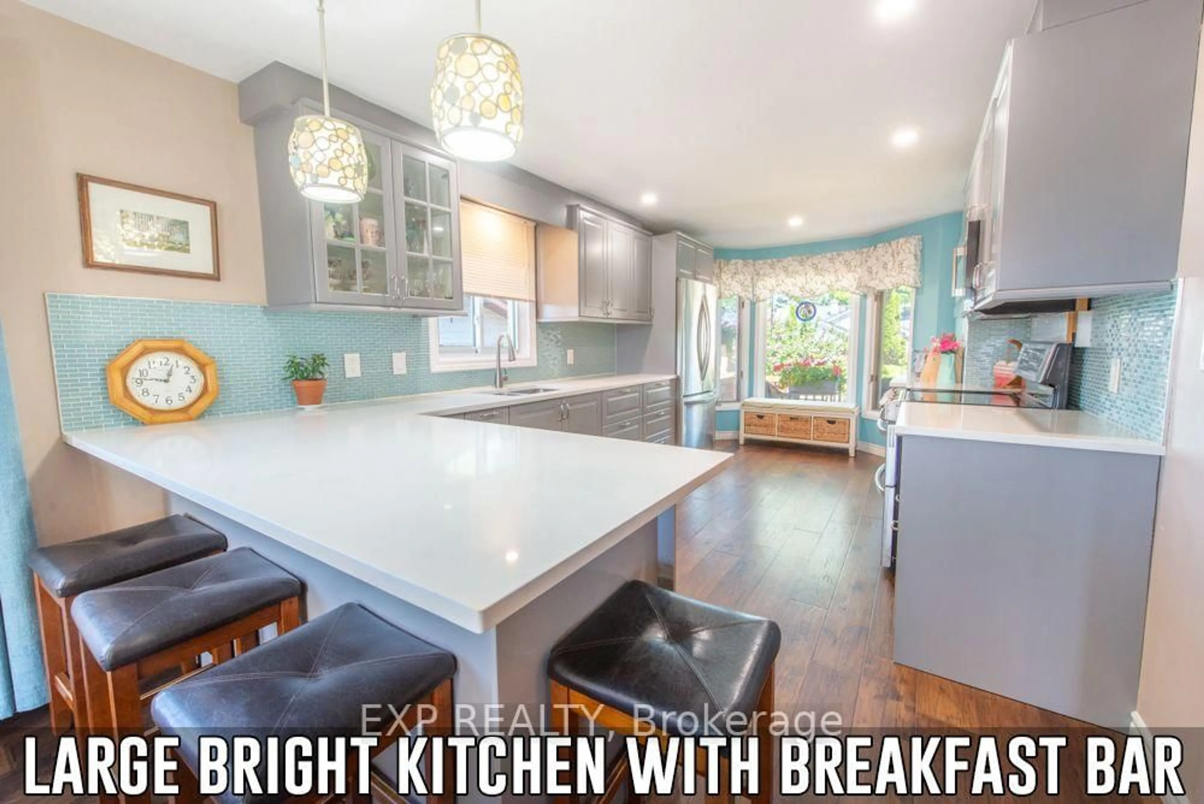 Open concept kitchen, ceramic/tile floor for 153 Oneida Pl, Kitchener Ontario N2A 3G4