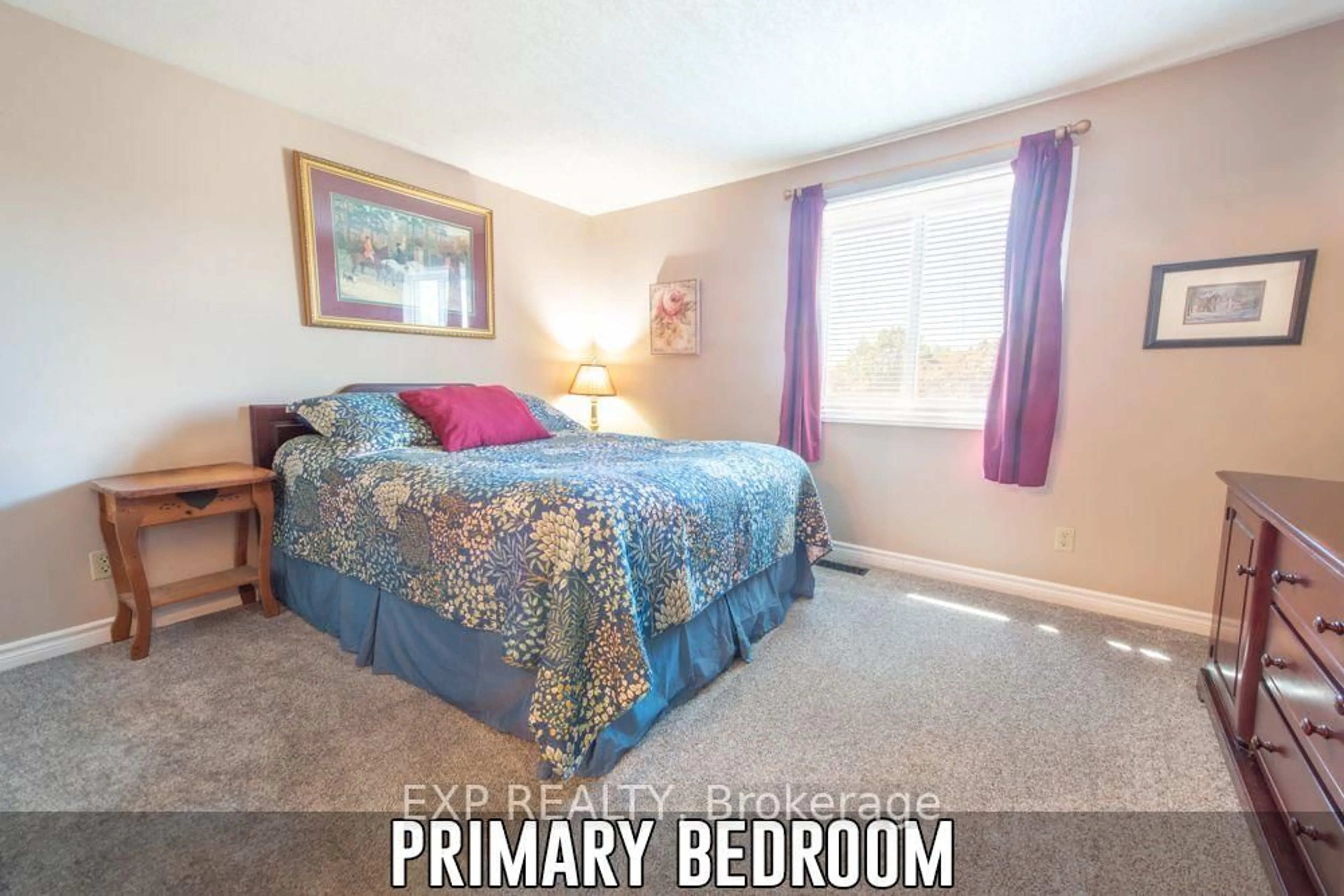 Bedroom with bed, unknown for 153 Oneida Pl, Kitchener Ontario N2A 3G4