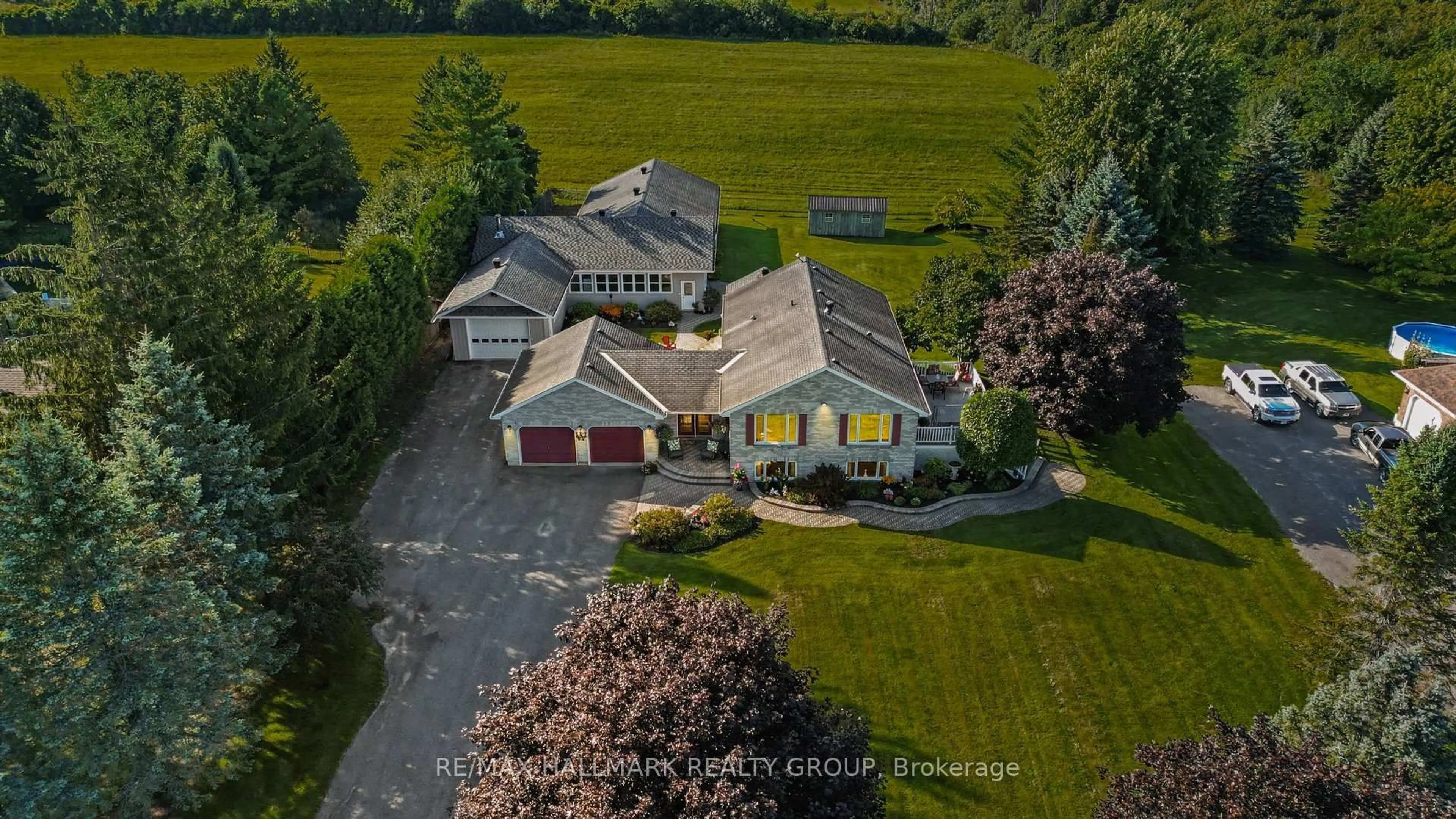 A pic from outside/outdoor area/front of a property/back of a property/a pic from drone, street for 1721 Carsonby Rd, Kars Ontario K0A 2E0