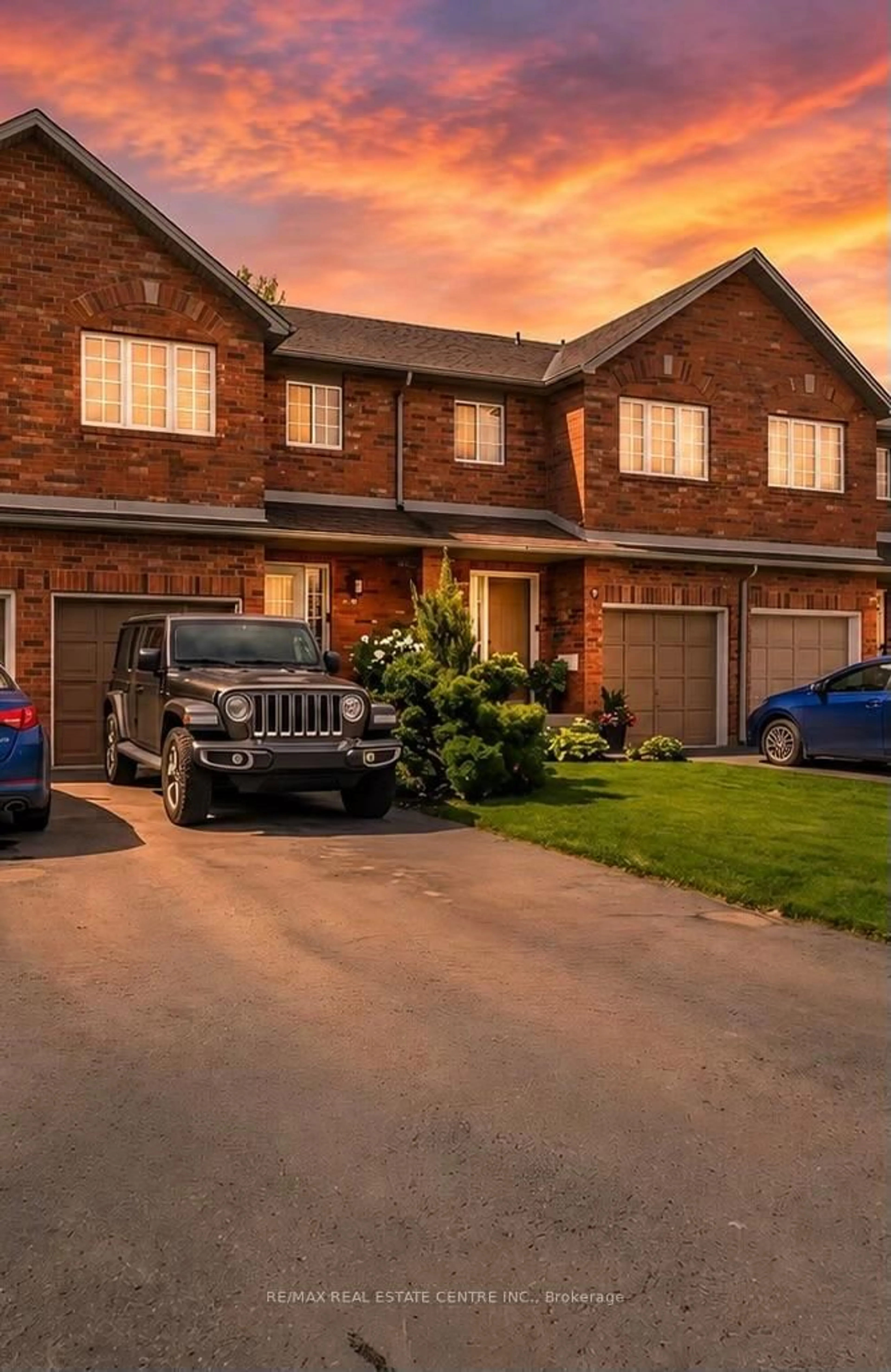 Home with brick exterior material, street for 10 Cadham Blvd #29, Hamilton Ontario L8W 3X6