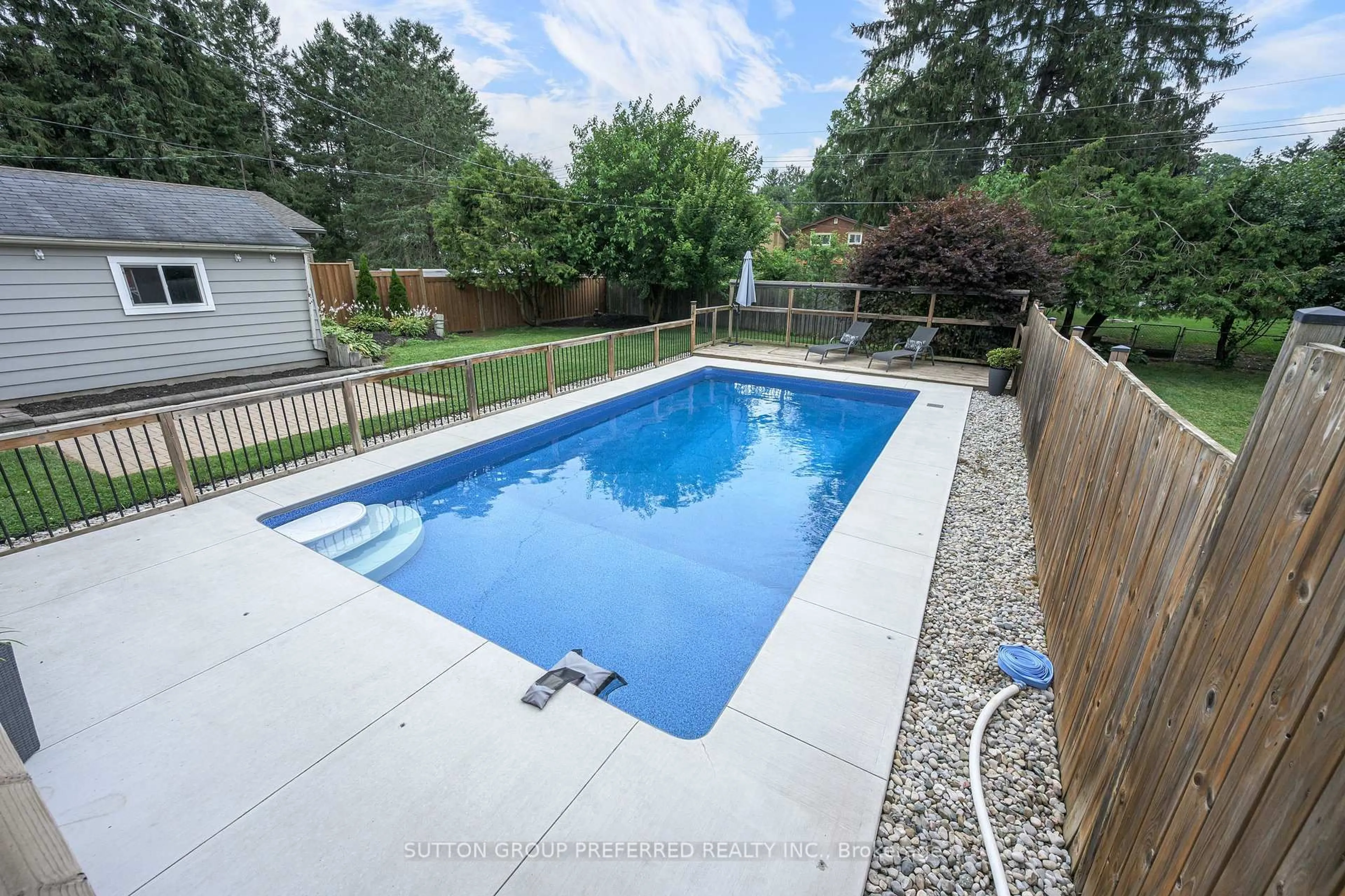 Pool for 240 Byron Ave, Thames Centre Ontario N0L 1G3