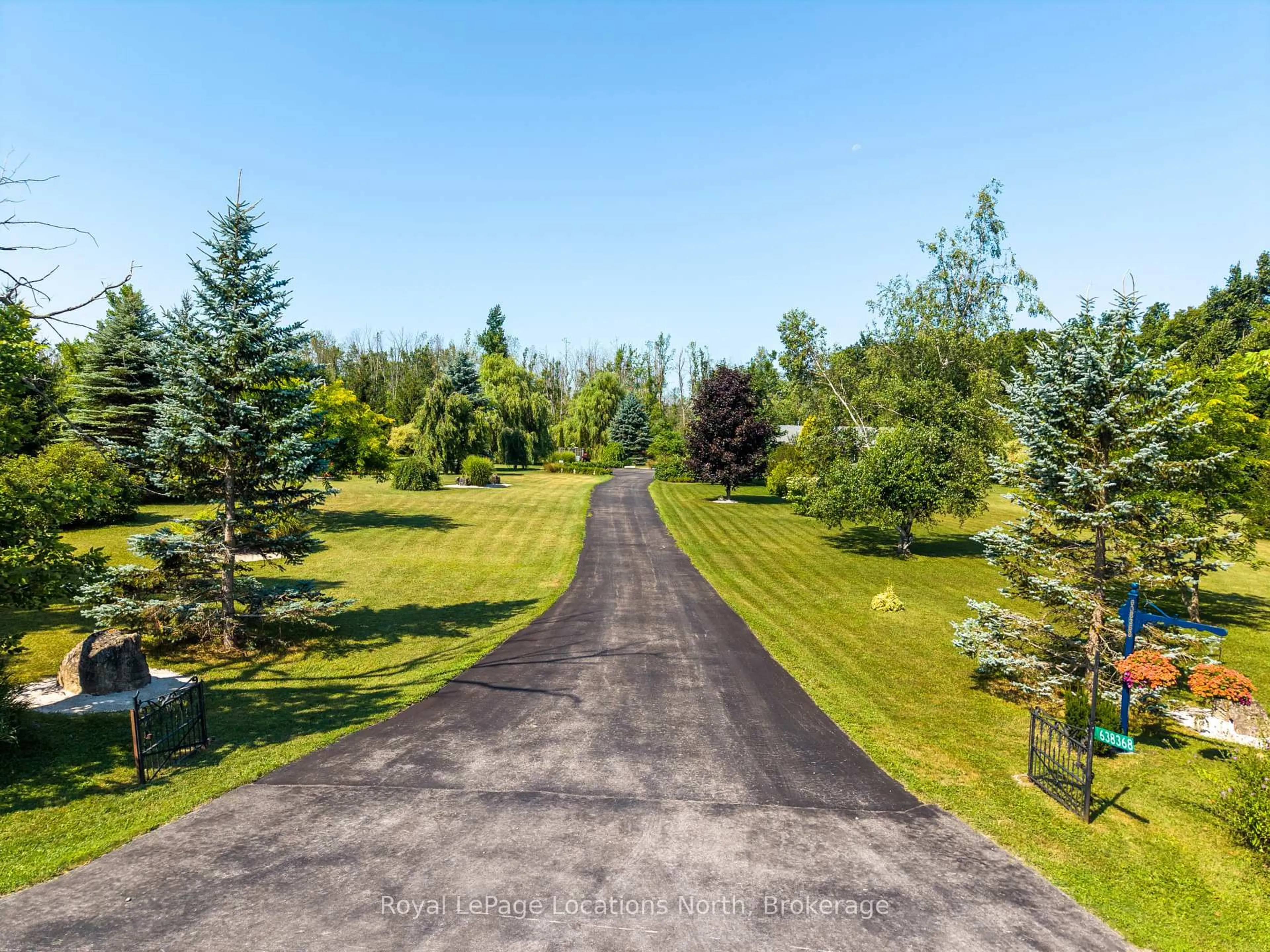 A pic from outside/outdoor area/front of a property/back of a property/a pic from drone, forest/trees view for 638368 St. Vincent-Sydenham Townline, Meaford Ontario N4K 5W4