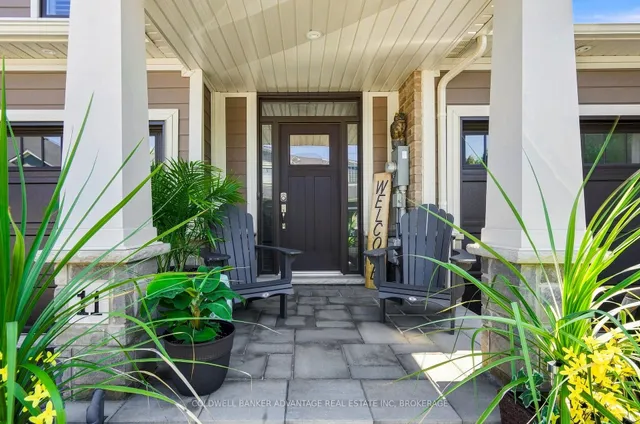 11 Dandurand Crt, Grimsby 4
