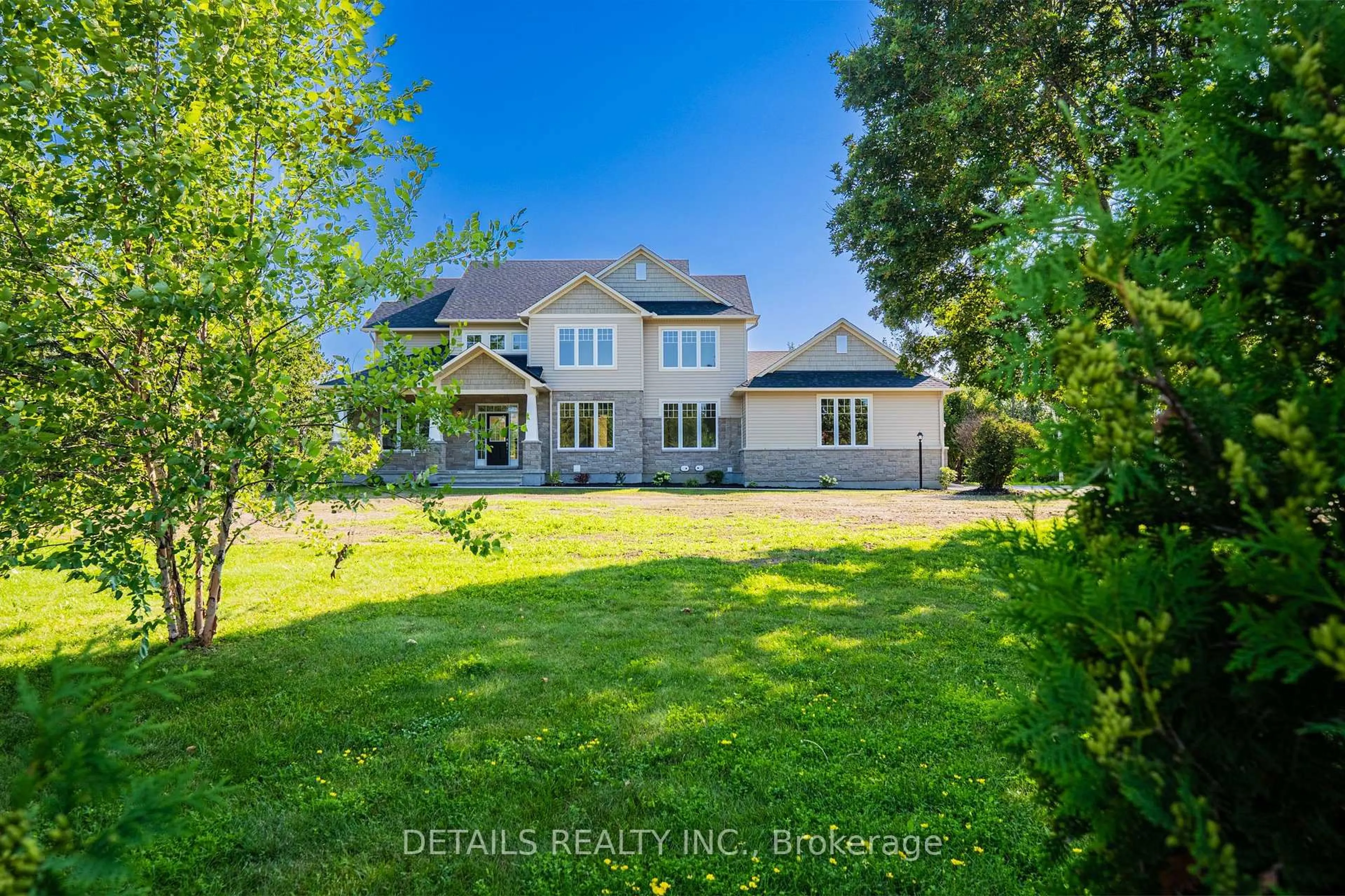 A pic from outside/outdoor area/front of a property/back of a property/a pic from drone, water/lake/river/ocean view for 28 Ridingview Cres, Ottawa Ontario K2S 1W3