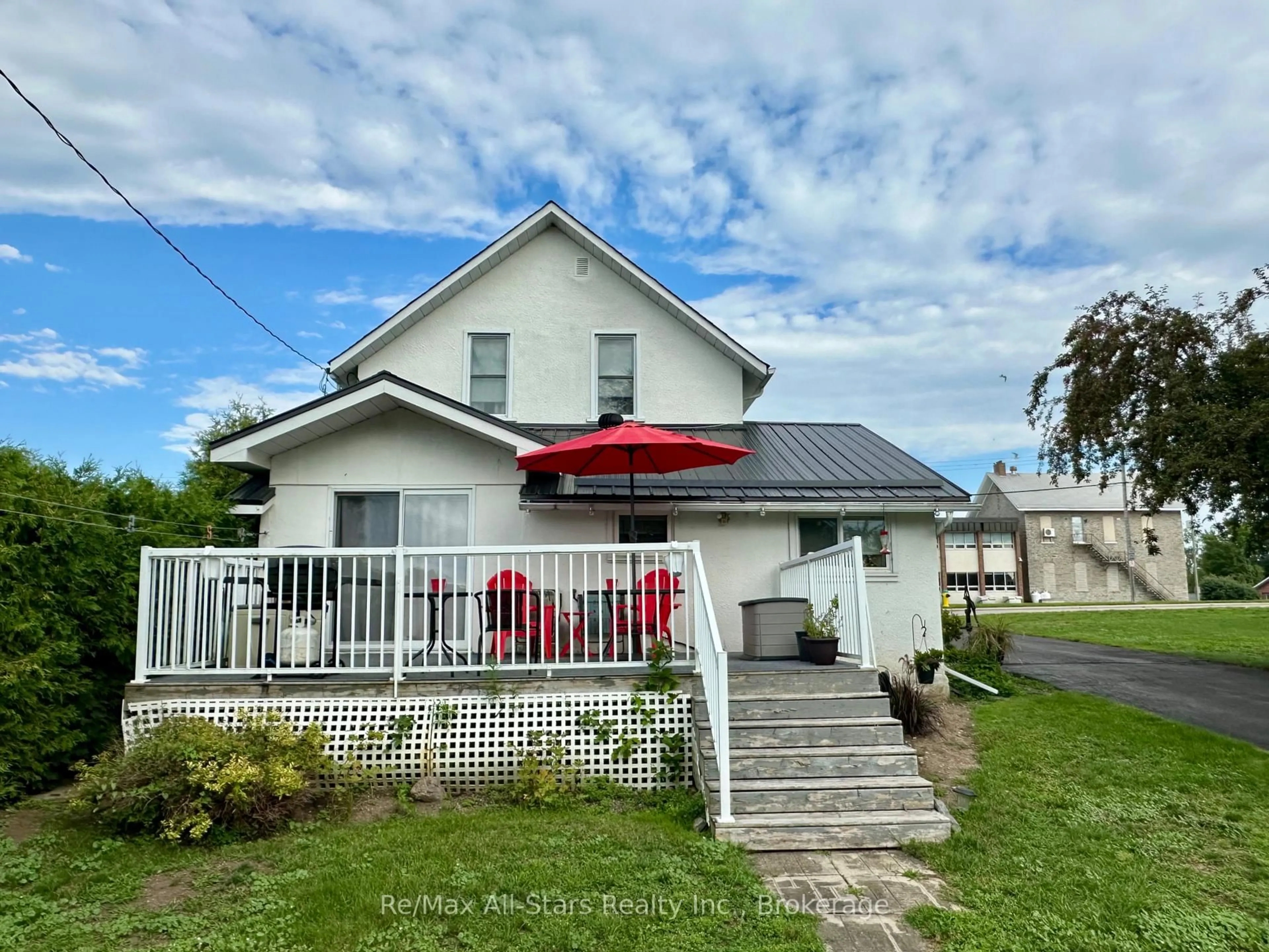 Unknown for 12 North St, Kawartha Lakes Ontario K0M 1N0