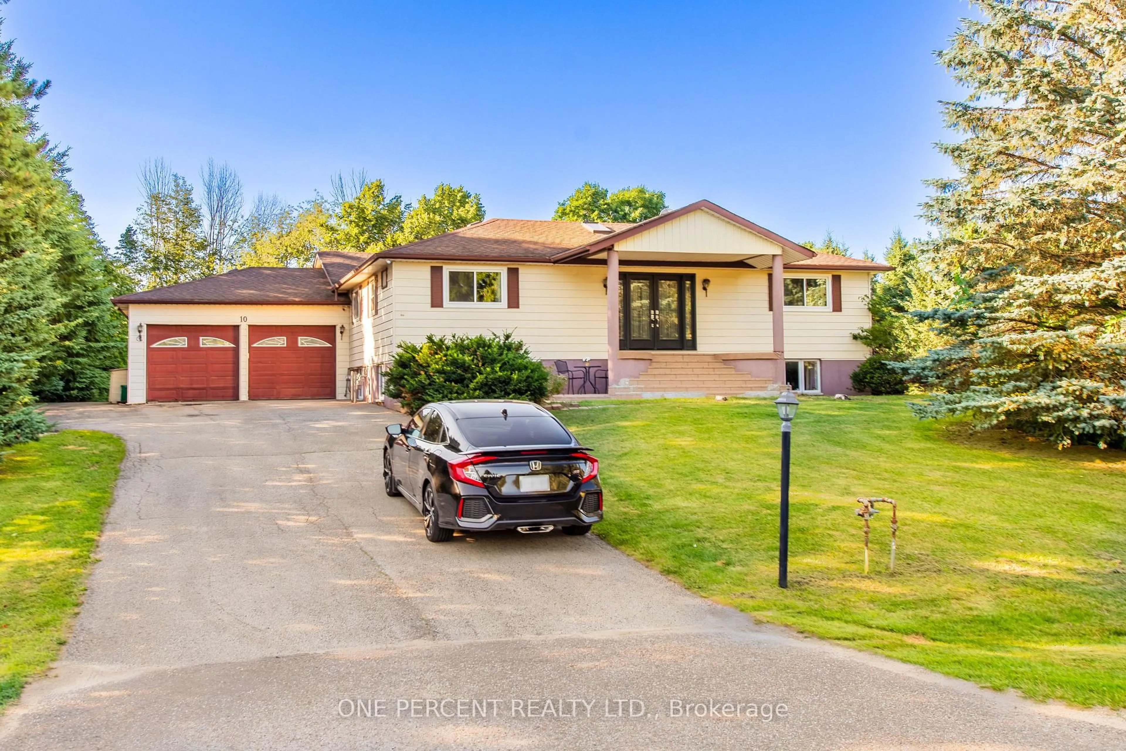 Unknown for 10 Campbell Rd, Mono Ontario L9W 5R4