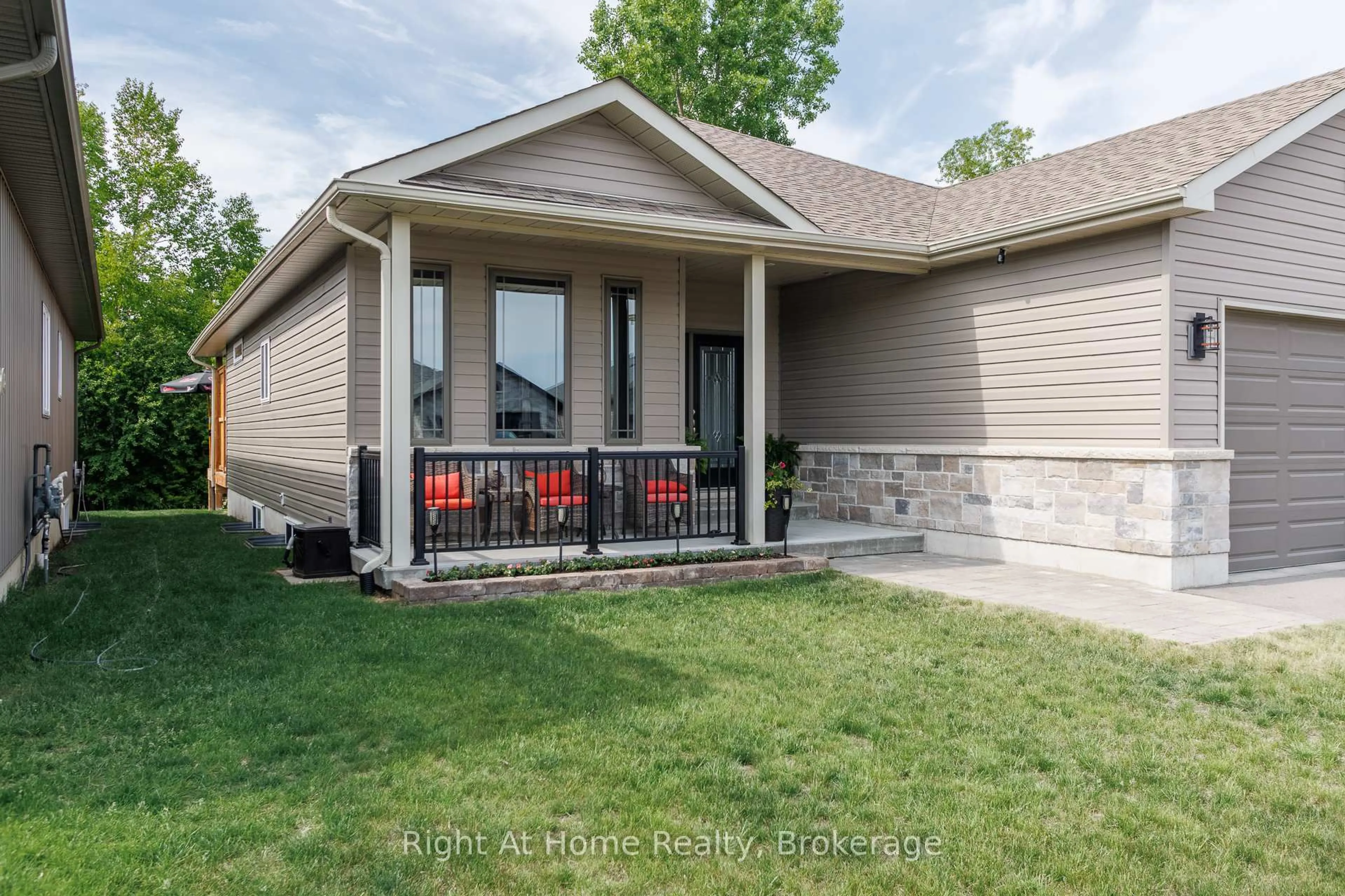 Home with brick exterior material, street for 40 Birchmount St, Quinte West Ontario K8V 0C6