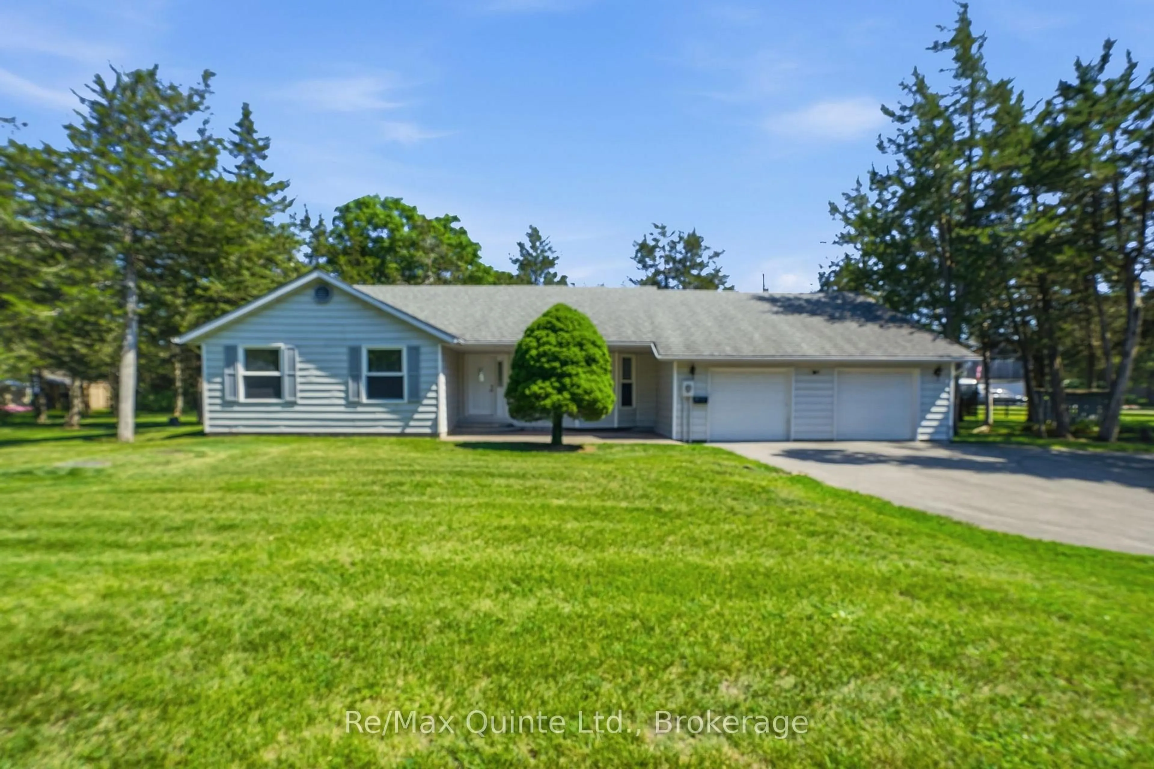 A pic from outside/outdoor area/front of a property/back of a property/a pic from drone, water/lake/river/ocean view for 1076 Massassauga Rd, Prince Edward County Ontario K8N 4Z7