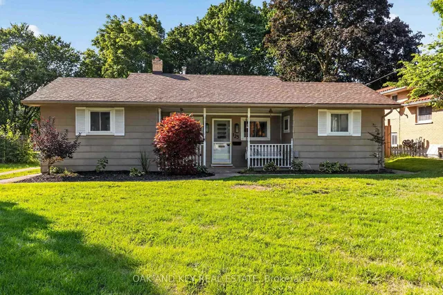 125 Keefer St, Strathroy-Caradoc 3