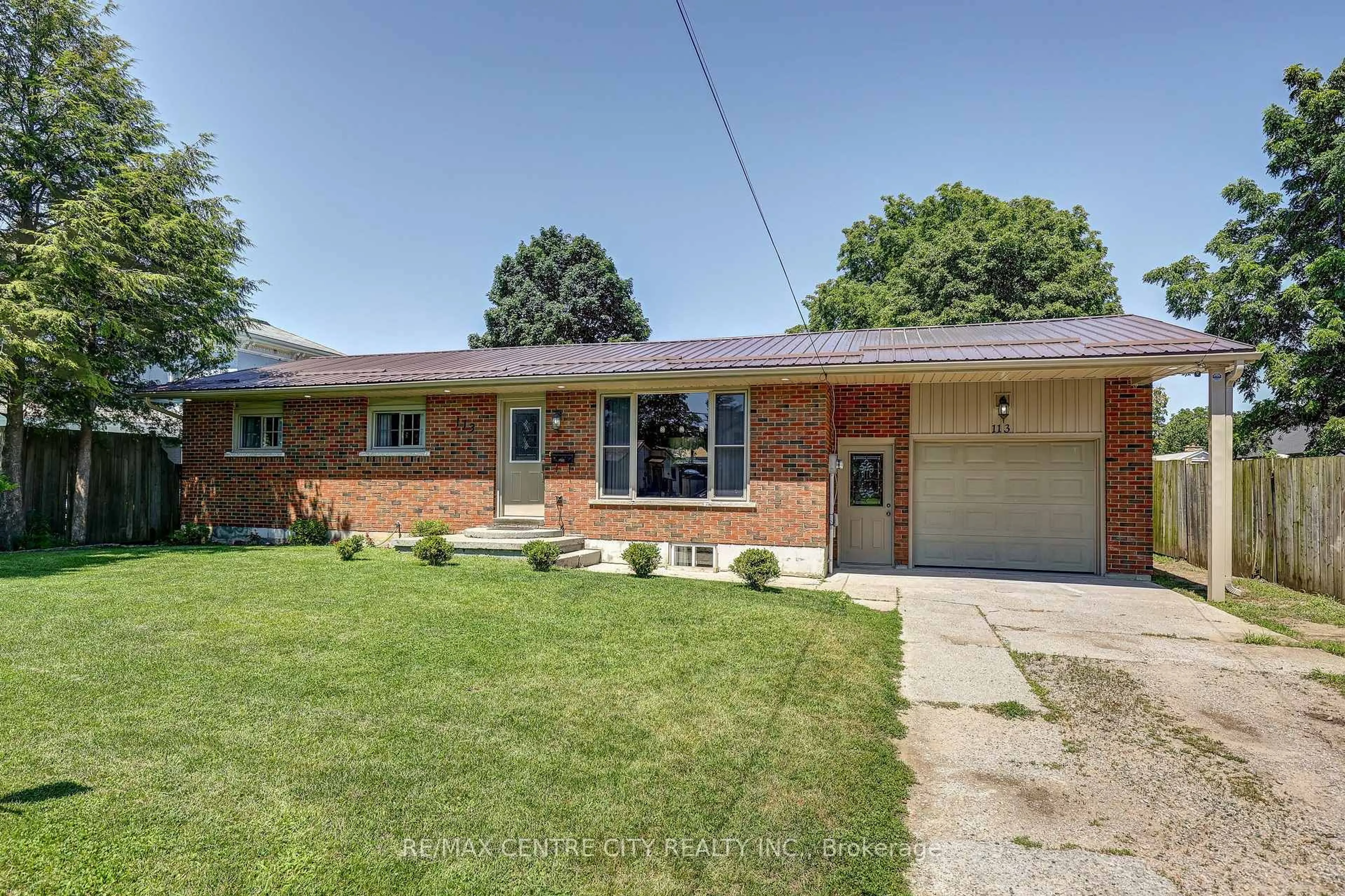 Home with brick exterior material, street for 113 South St, Aylmer Ontario N5H 1R7
