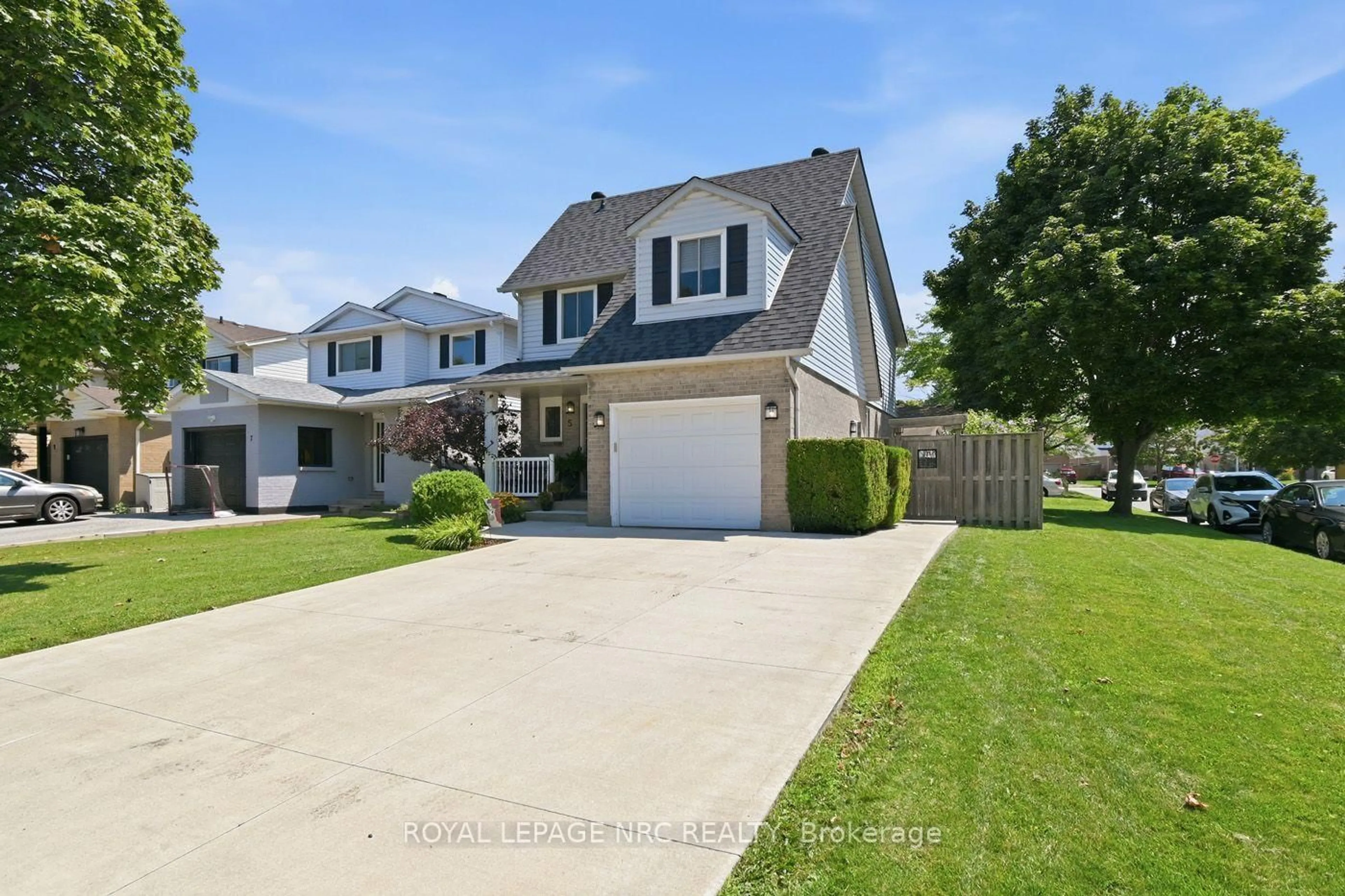 Unknown for 5 Culligan Cres, Thorold Ontario L2V 4P1