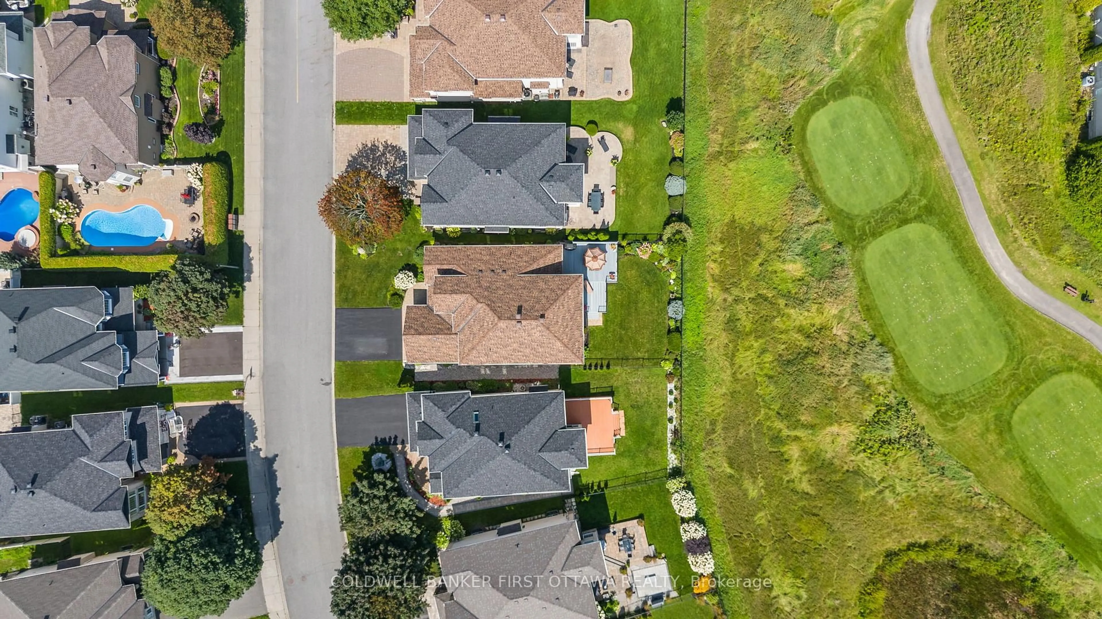 A pic from outside/outdoor area/front of a property/back of a property/a pic from drone, street for 6 Blackshire Circ, Ottawa Ontario K2J 5L8
