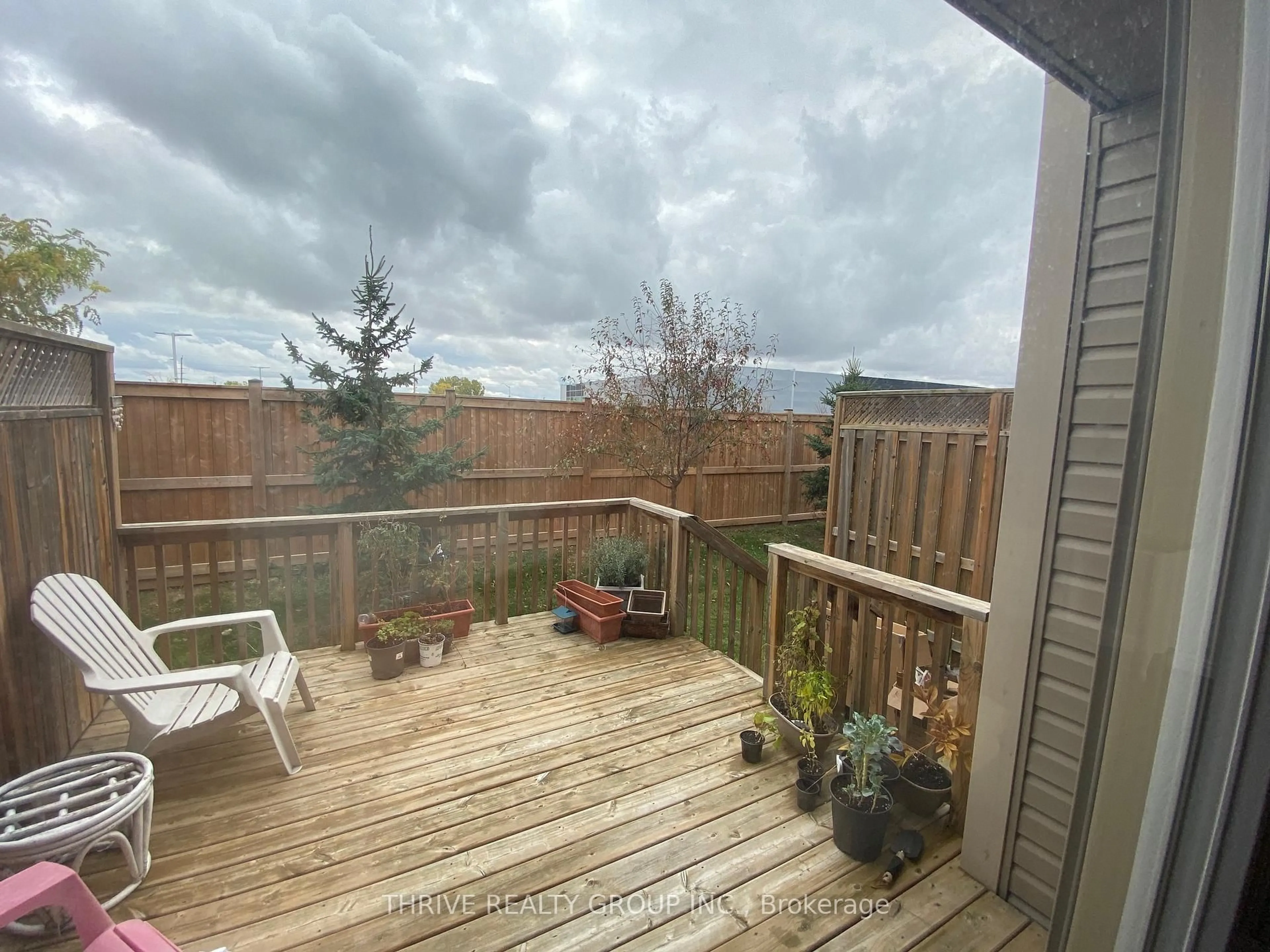 Patio, unknown for 3399 CASTLE ROCK Pl #20, London South Ontario N6L 0C8