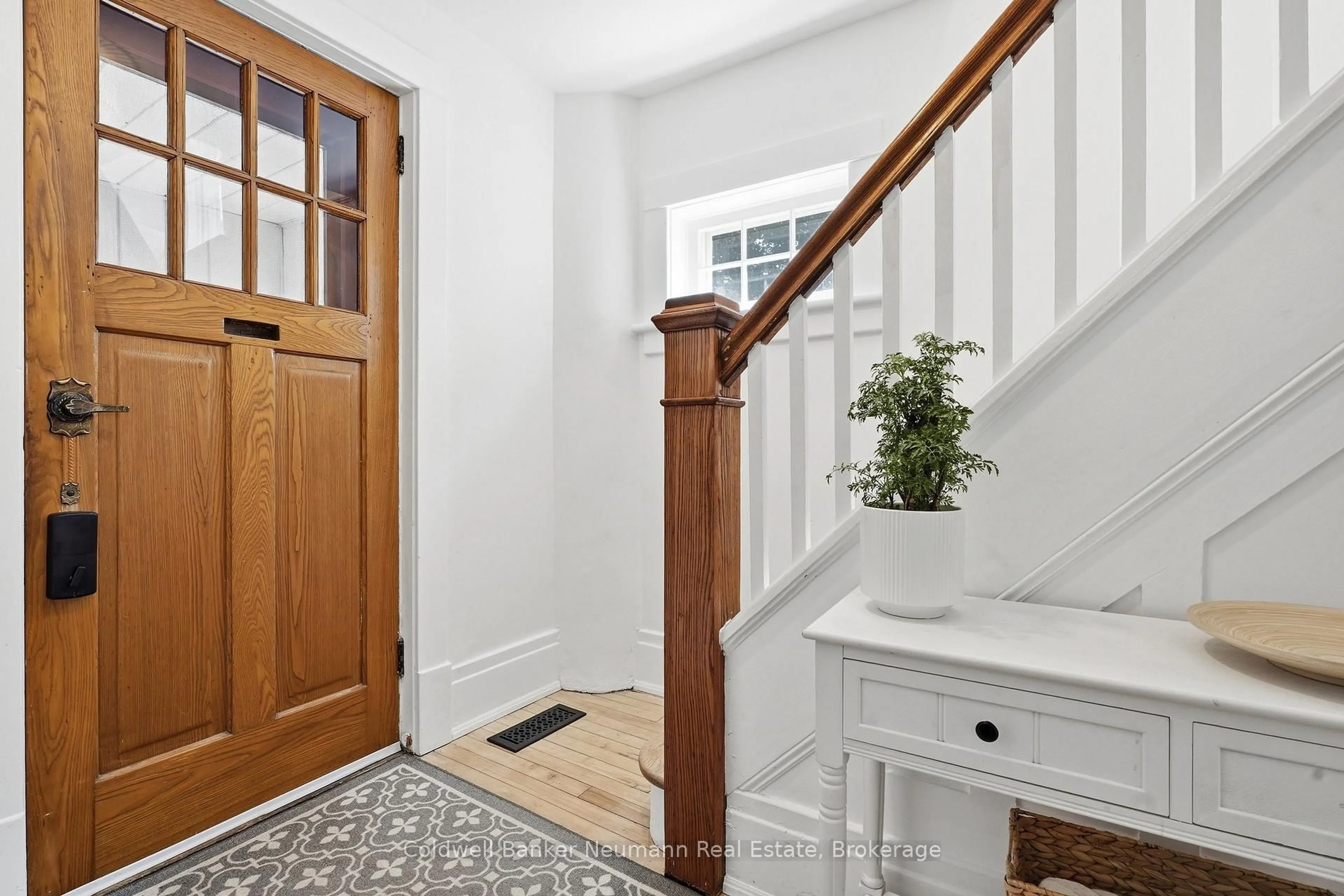 Indoor entryway for 63 Fountain St, Guelph Ontario N1H 3P4