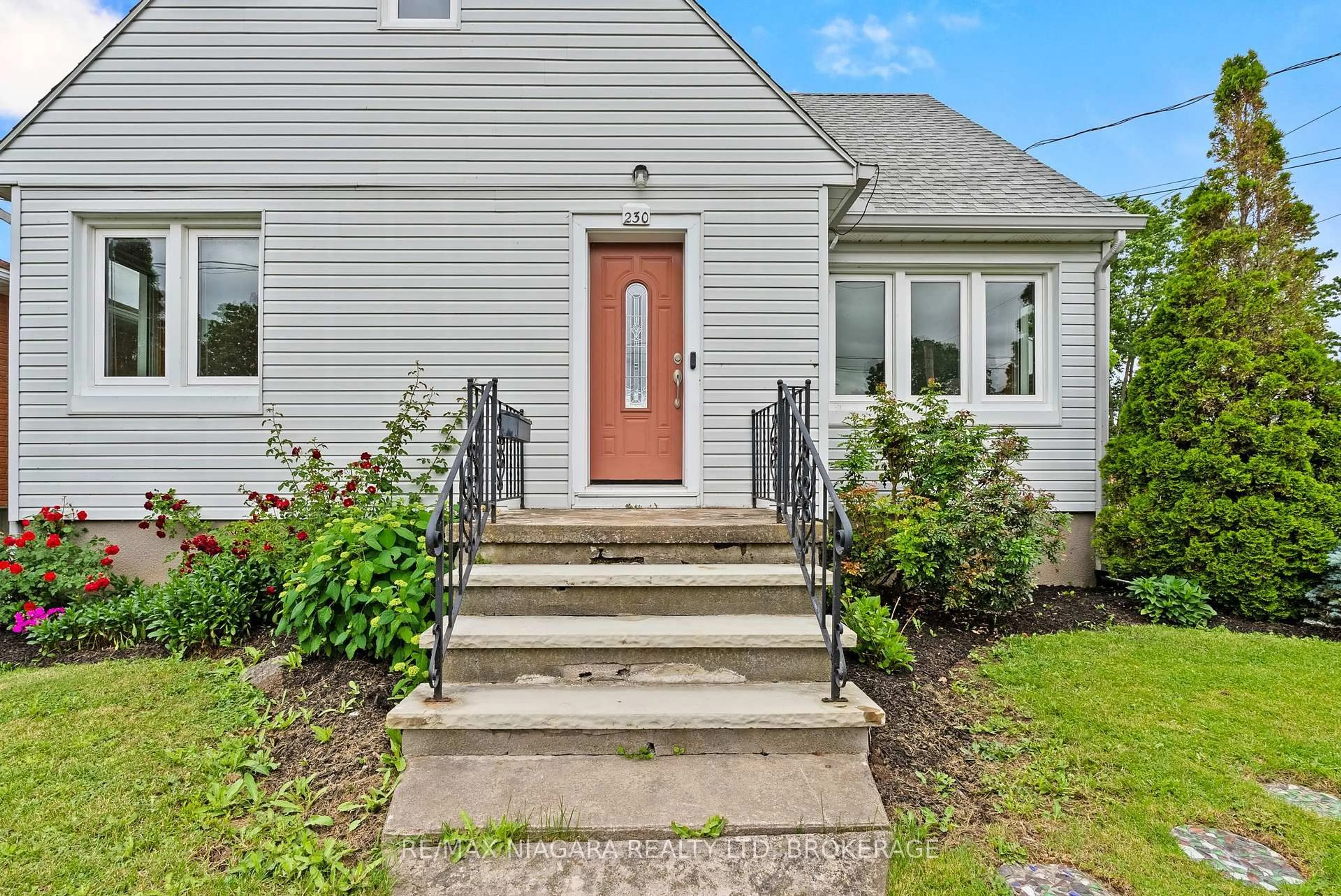 Unknown for 230 Wellington St, Port Colborne Ontario L3K 2K2
