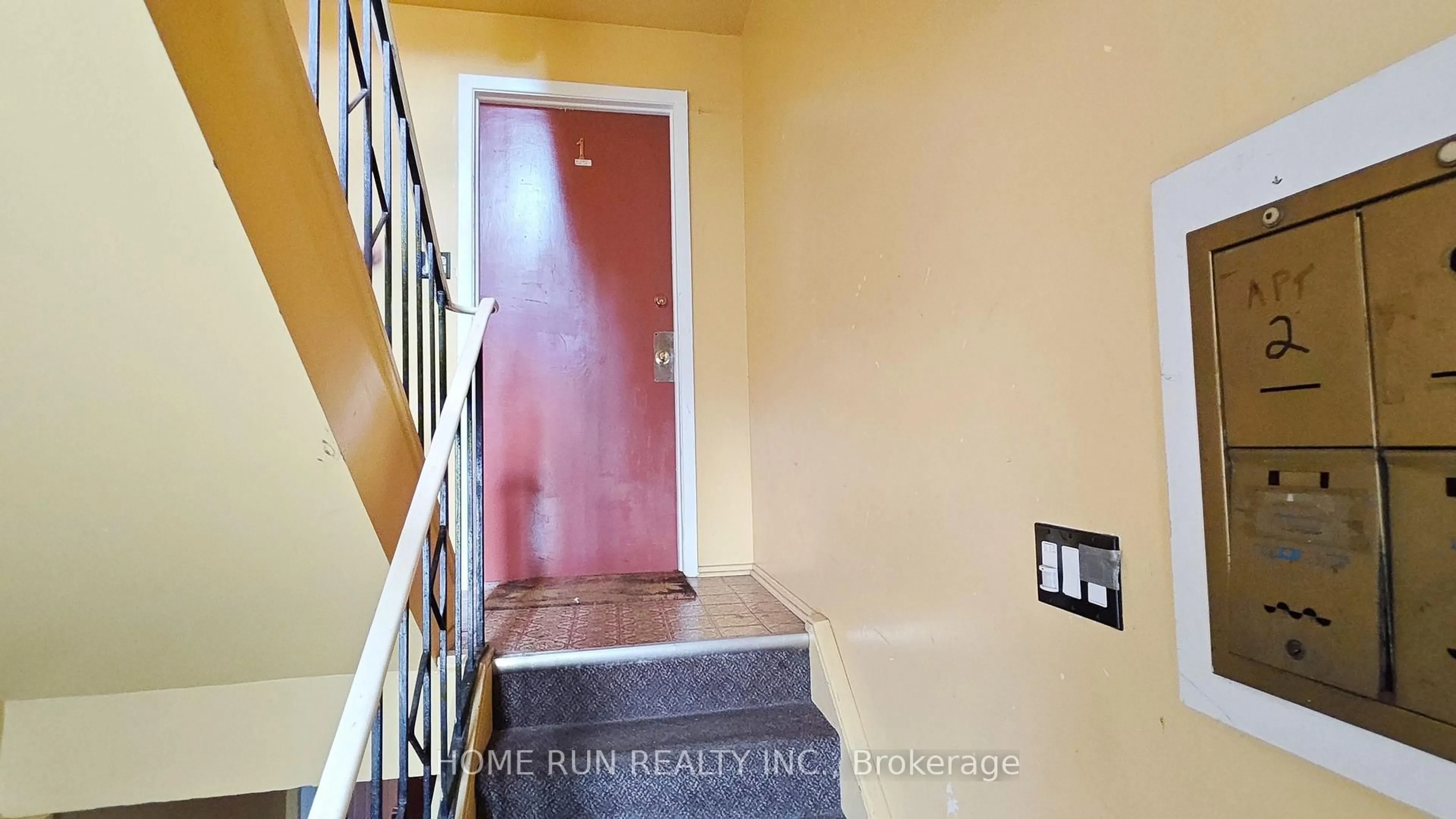 Unknown for 1023 Meadowlands Dr, Ottawa Ontario K2C 0K5